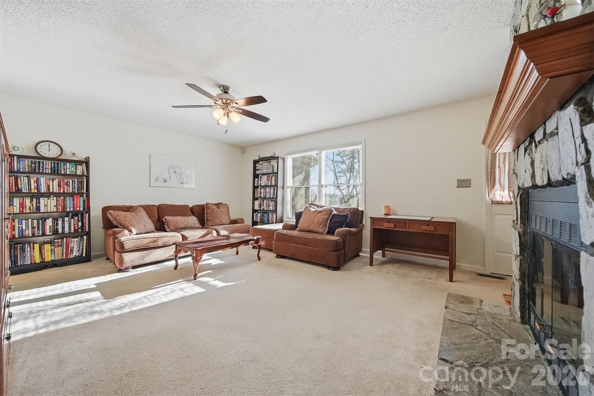5216 Bethel Church Road — Hickory