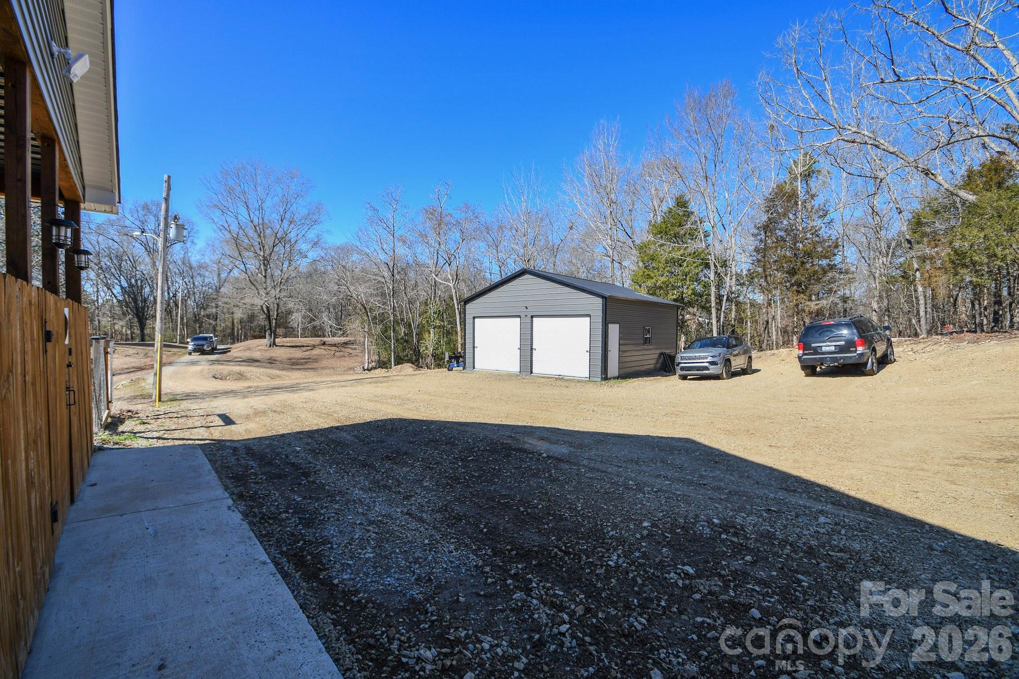 1925 Sojourn Road — Marshville