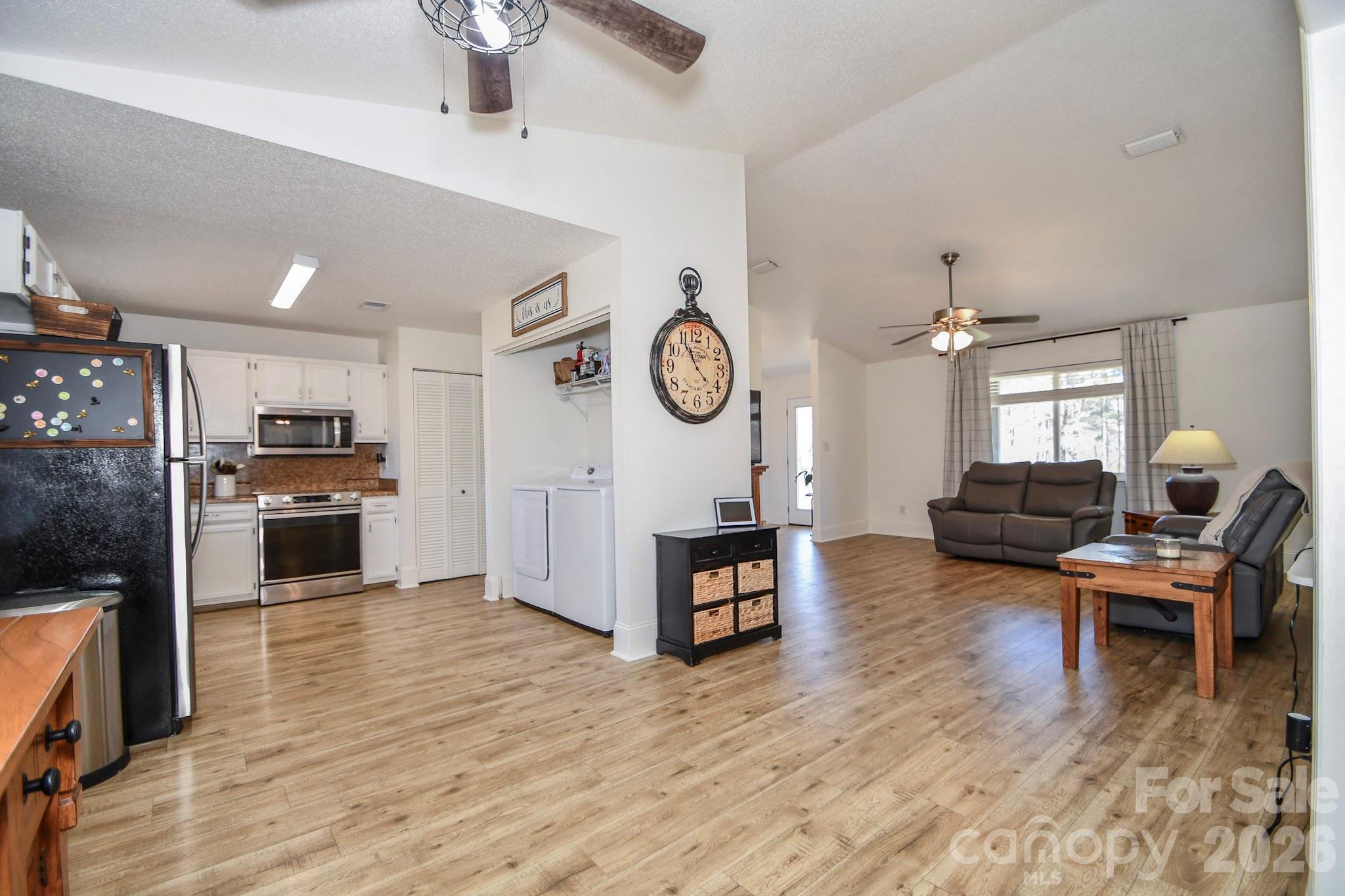1925 Sojourn Road — Marshville