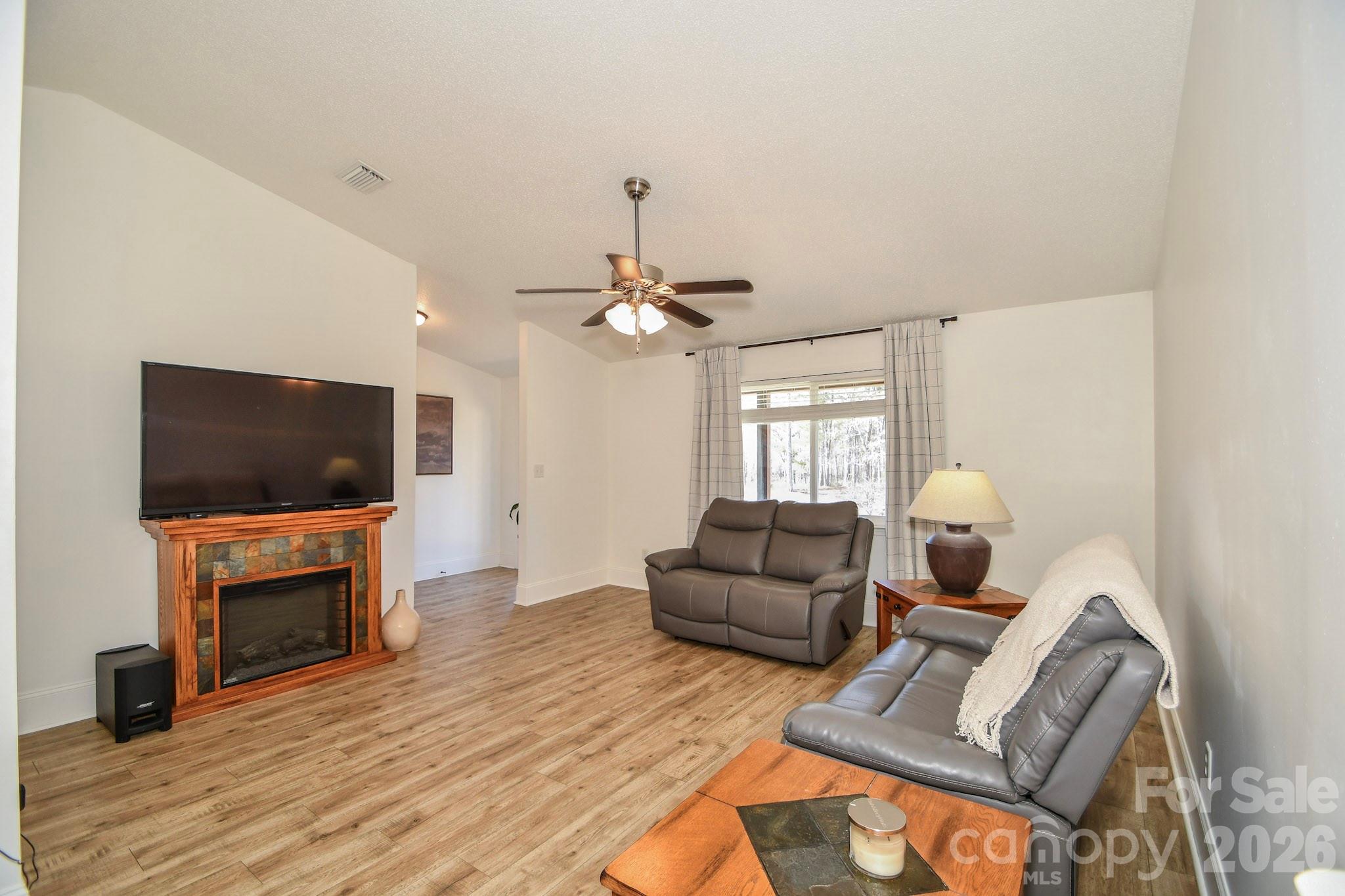 1925 Sojourn Road — Marshville