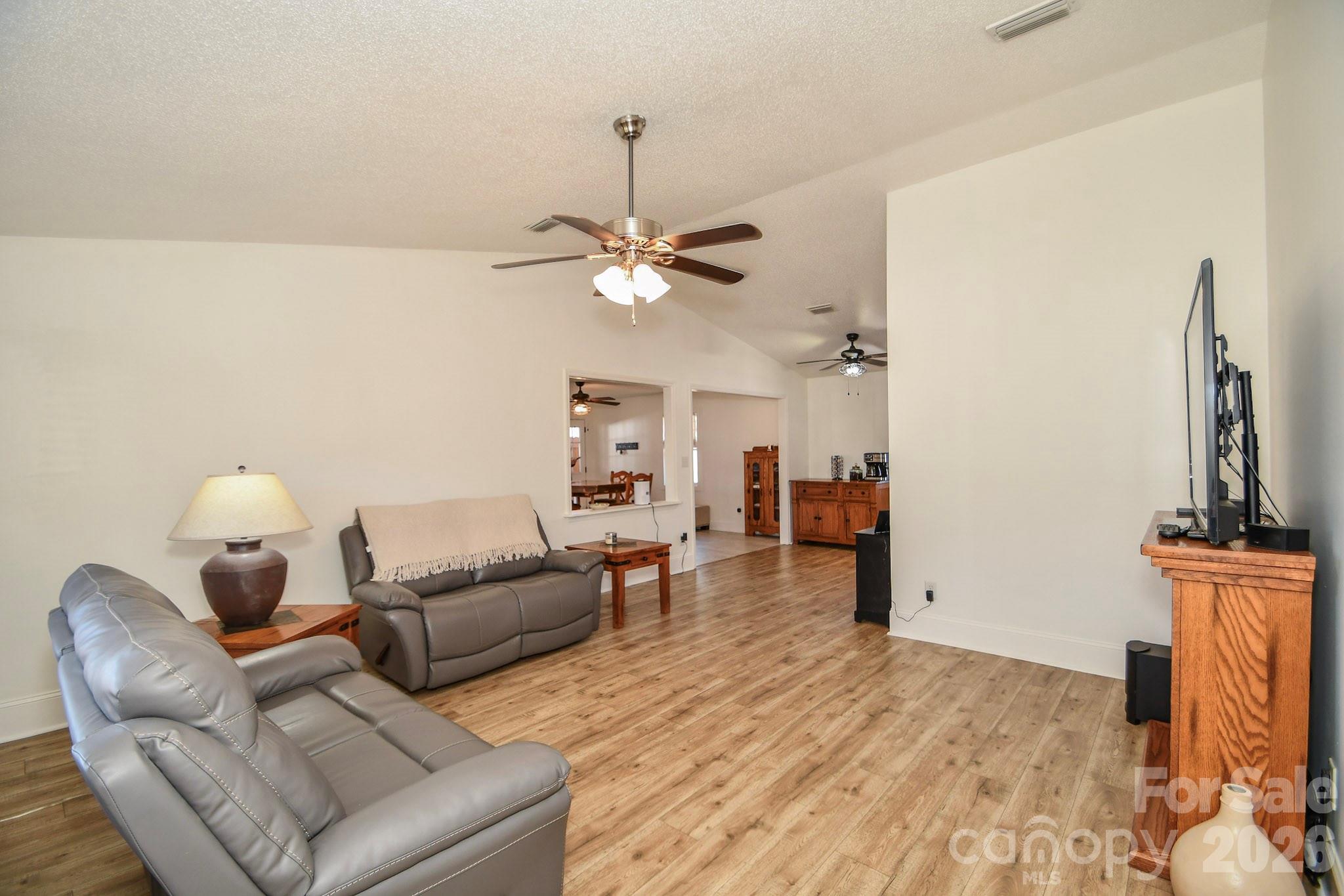 1925 Sojourn Road — Marshville