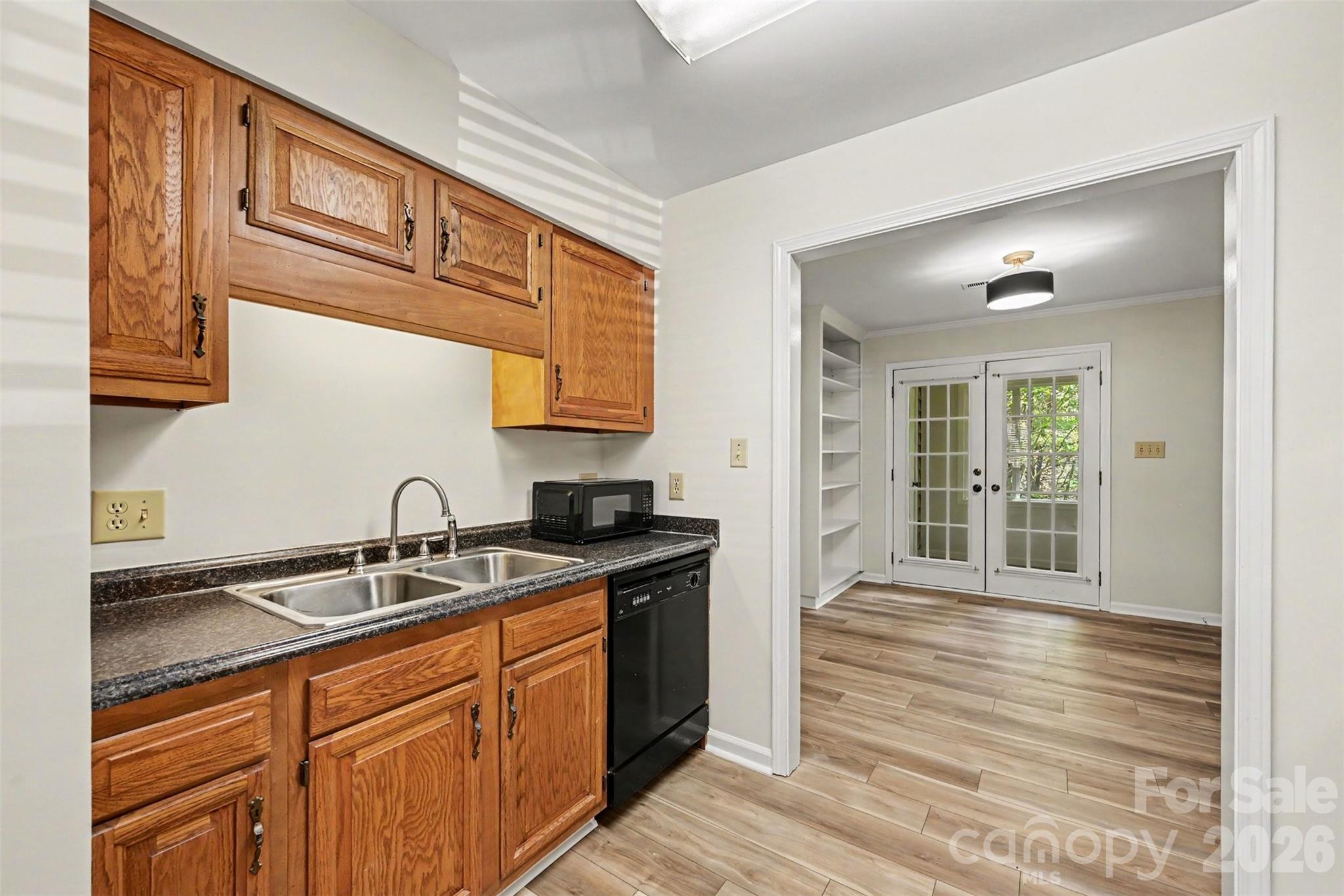 1036 Wexford Place NW — Concord