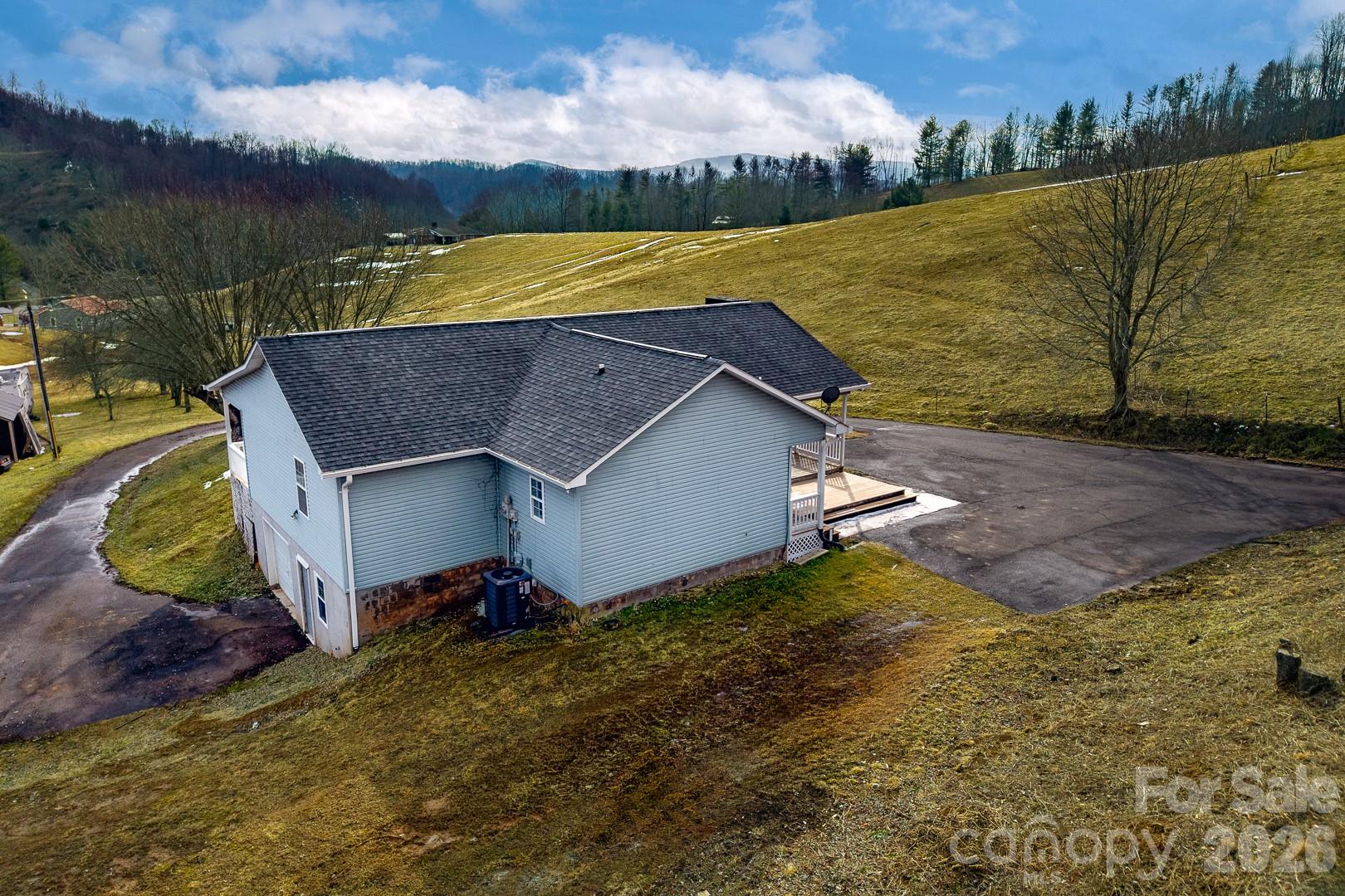 7215 Hwy 421 Highway N — Vilas