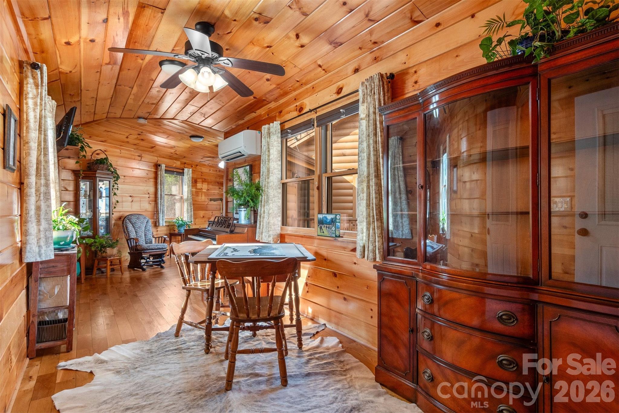 2257 Quiet Creek Lane — Lenoir