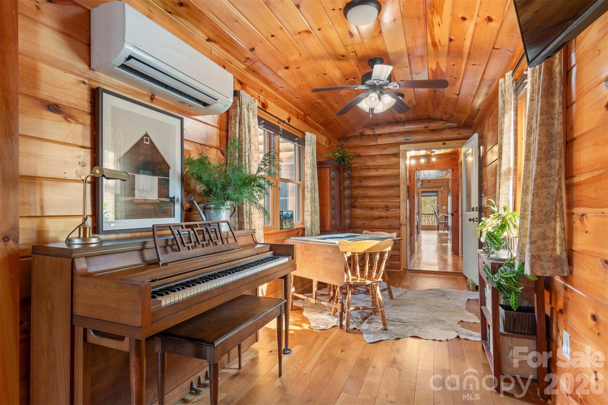 2257 Quiet Creek Lane — Lenoir