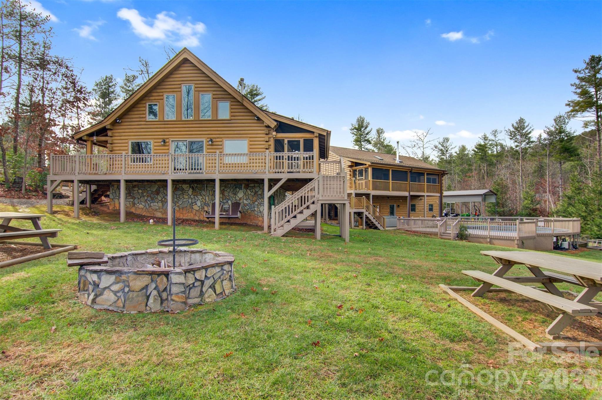 2257 Quiet Creek Lane — Lenoir