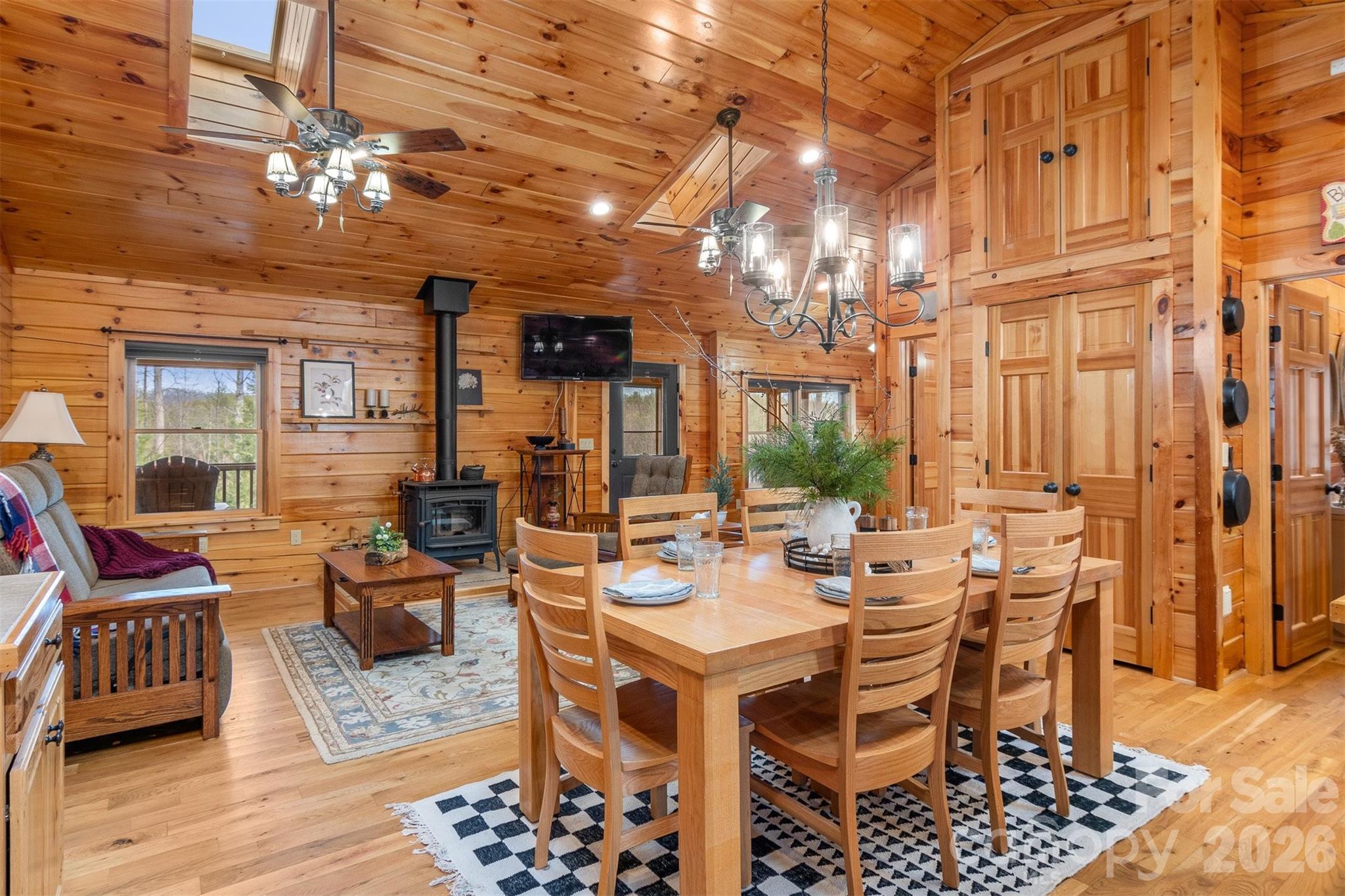 2257 Quiet Creek Lane — Lenoir