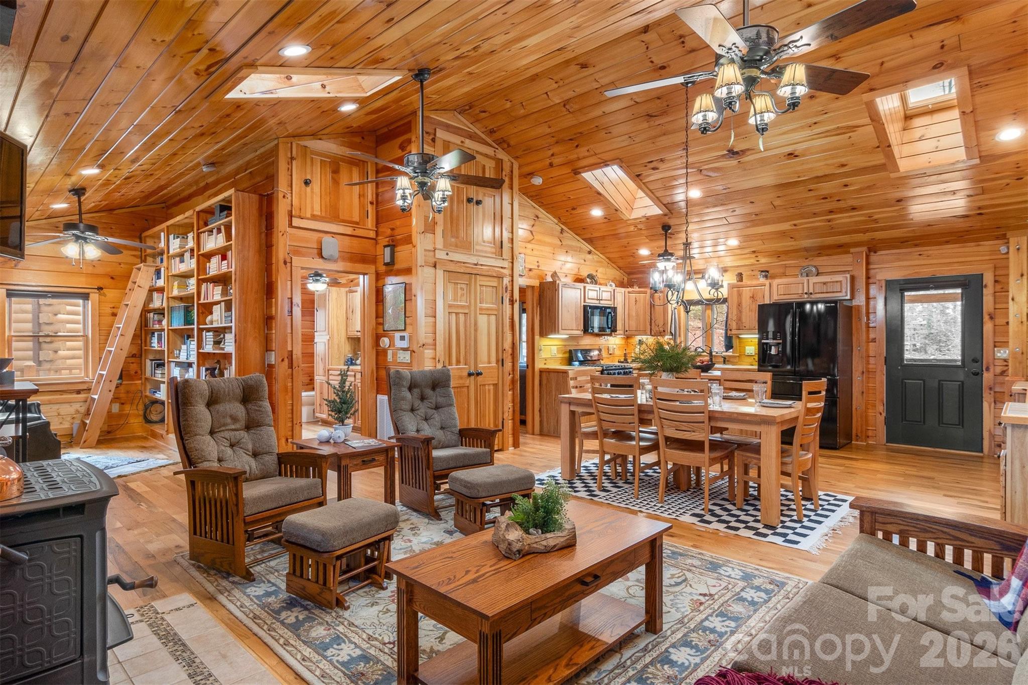2257 Quiet Creek Lane — Lenoir
