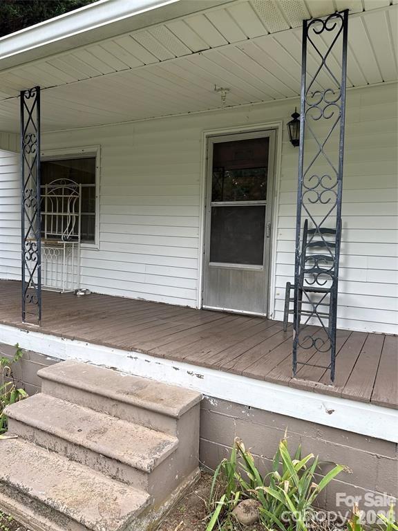 90 Tremont Street — Asheville