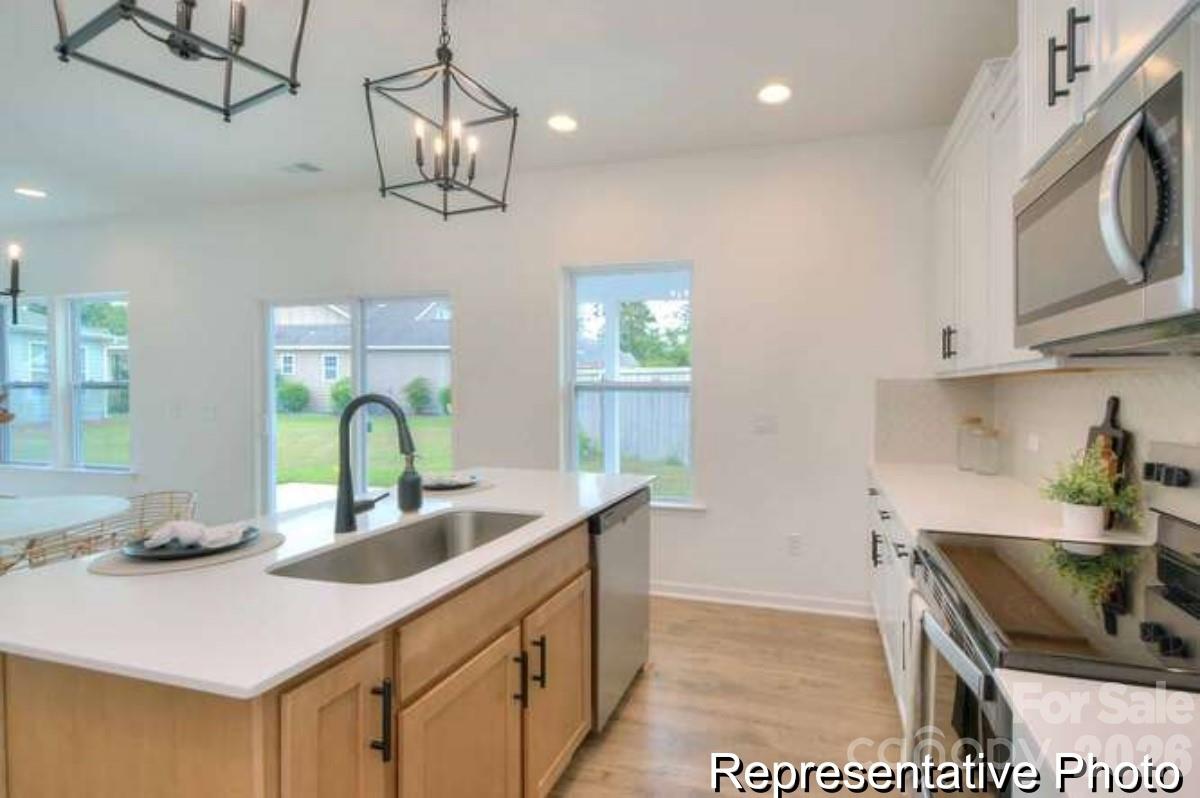 211 Streamside Drive #89p — Red Cross