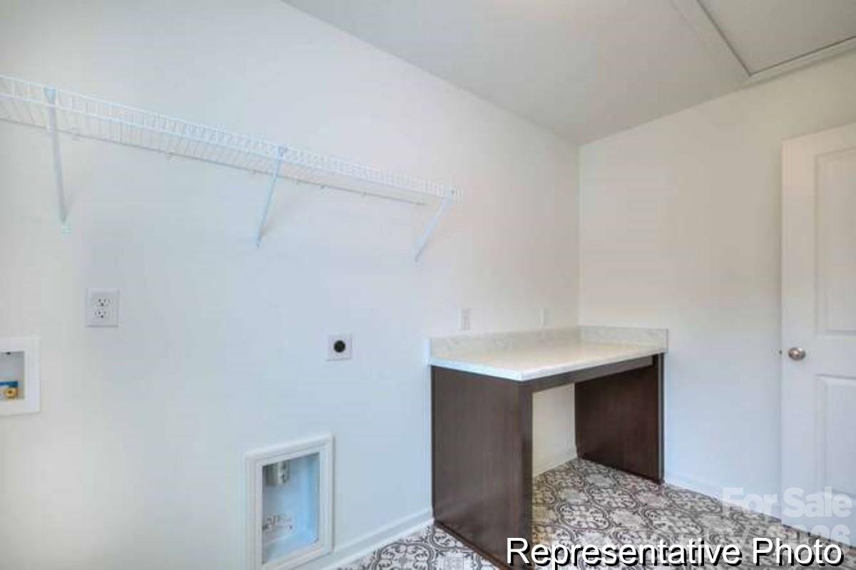 211 Streamside Drive #89p — Red Cross