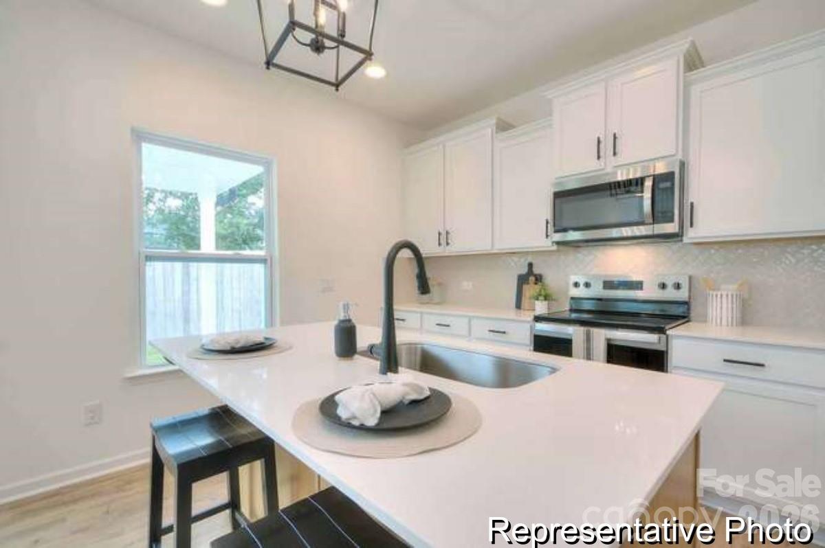211 Streamside Drive #89p — Red Cross