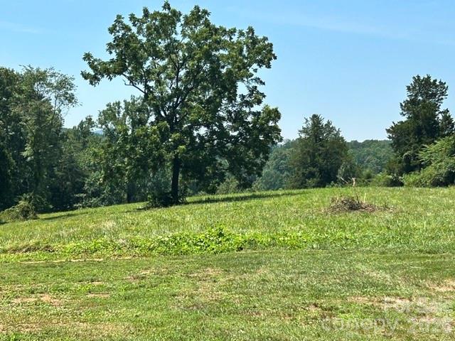 1174 Stacy Hill Road — Marion