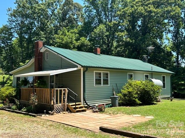 1174 Stacy Hill Road — Marion