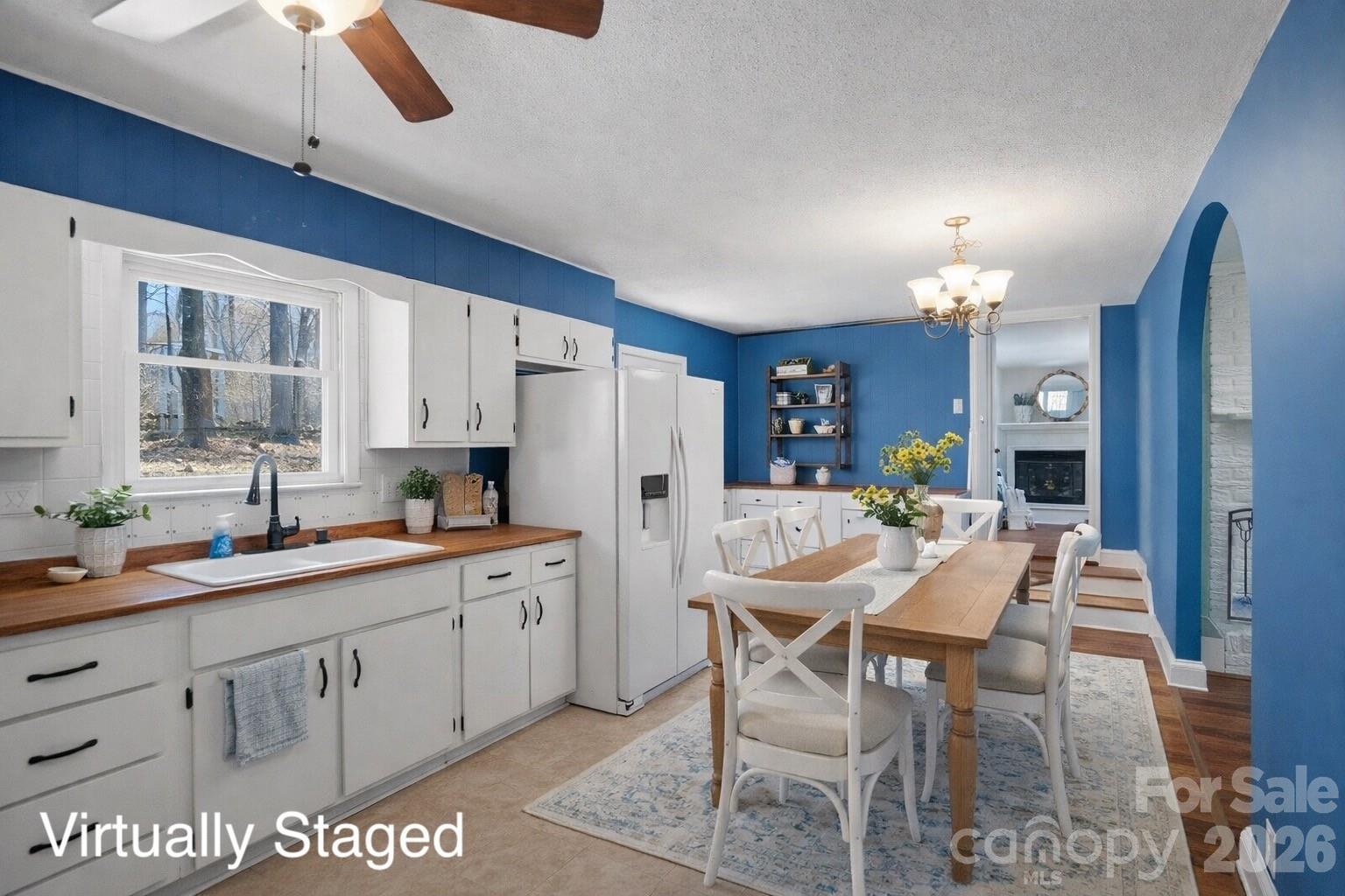10608 Glenmac Road — Charlotte