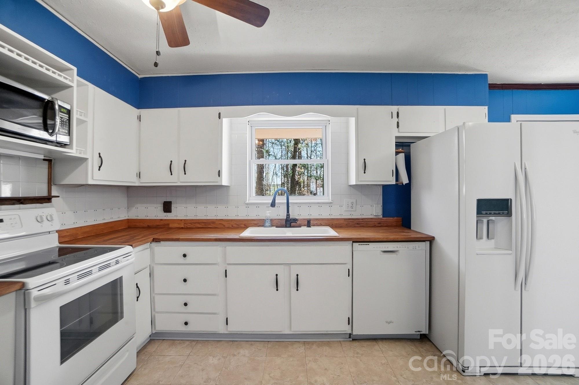 10608 Glenmac Road — Charlotte