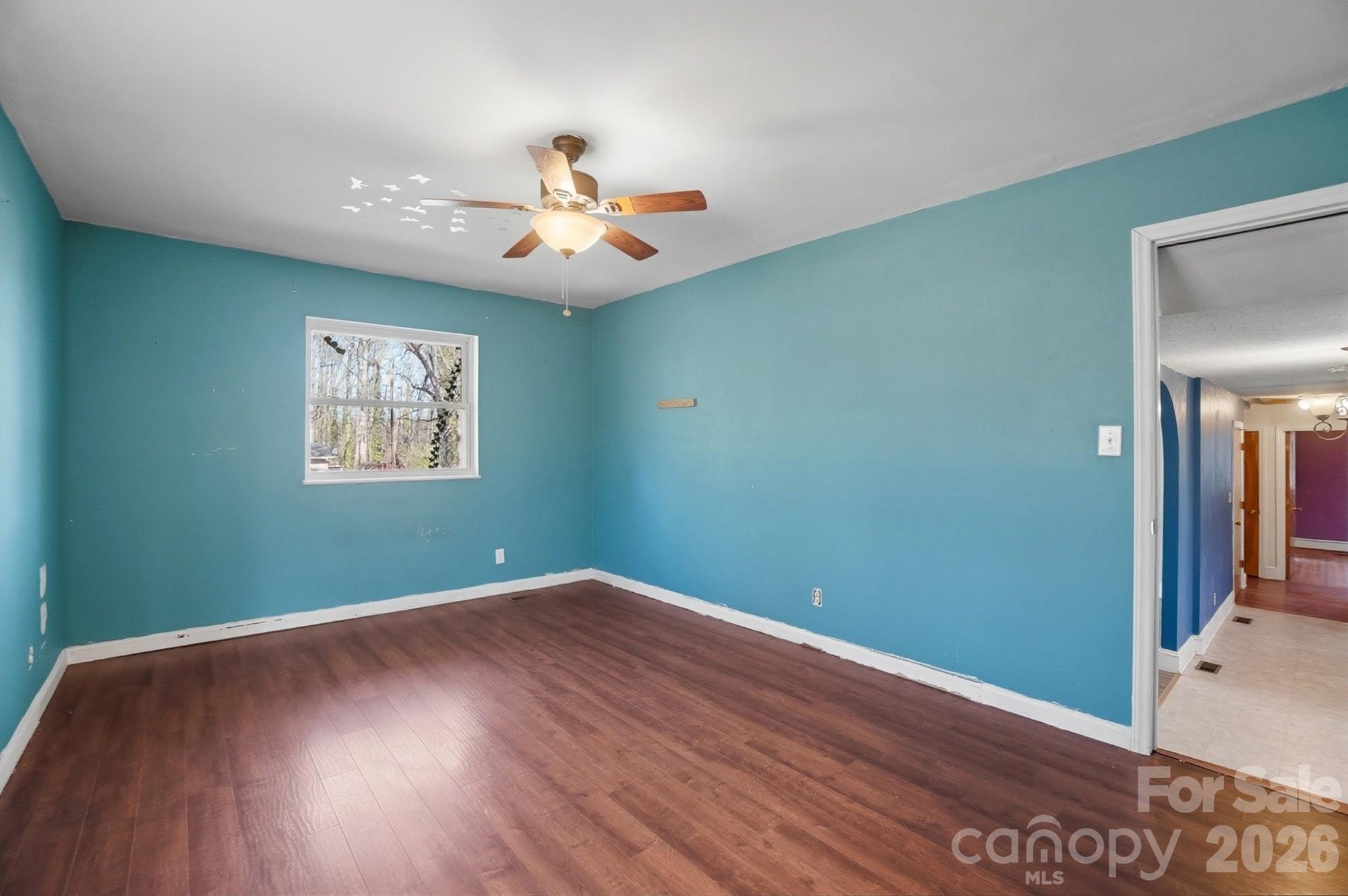 10608 Glenmac Road — Charlotte