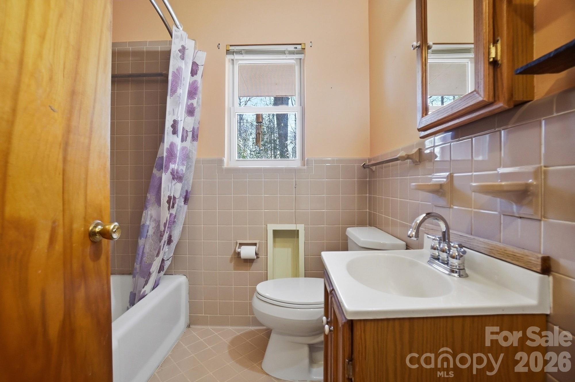 10608 Glenmac Road — Charlotte