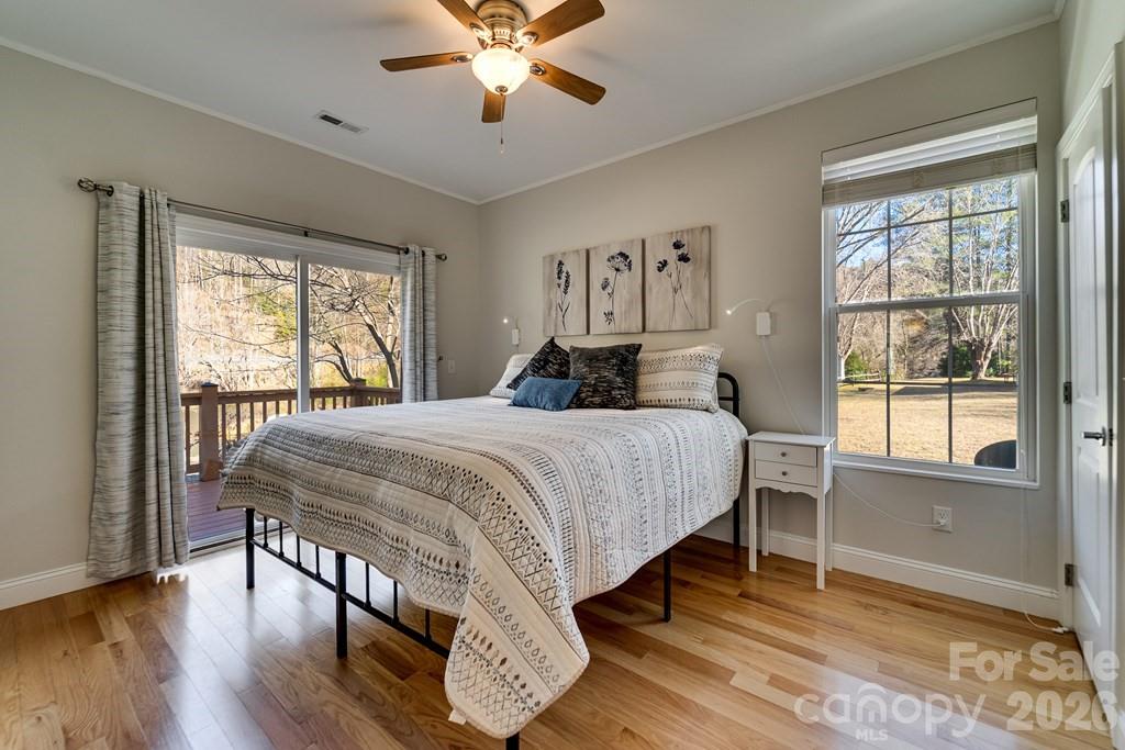 990 Hornet Drive — Whittier