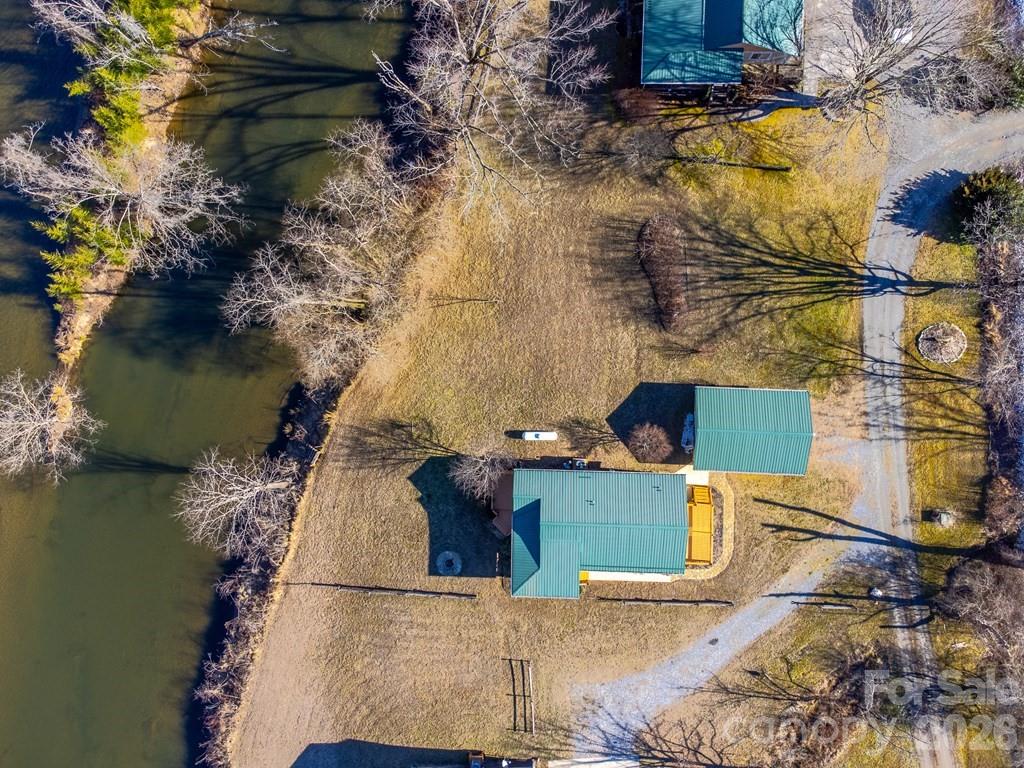 990 Hornet Drive — Whittier