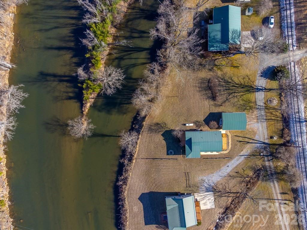 990 Hornet Drive — Whittier