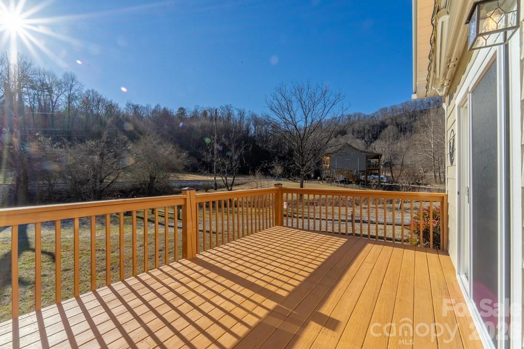 990 Hornet Drive — Whittier