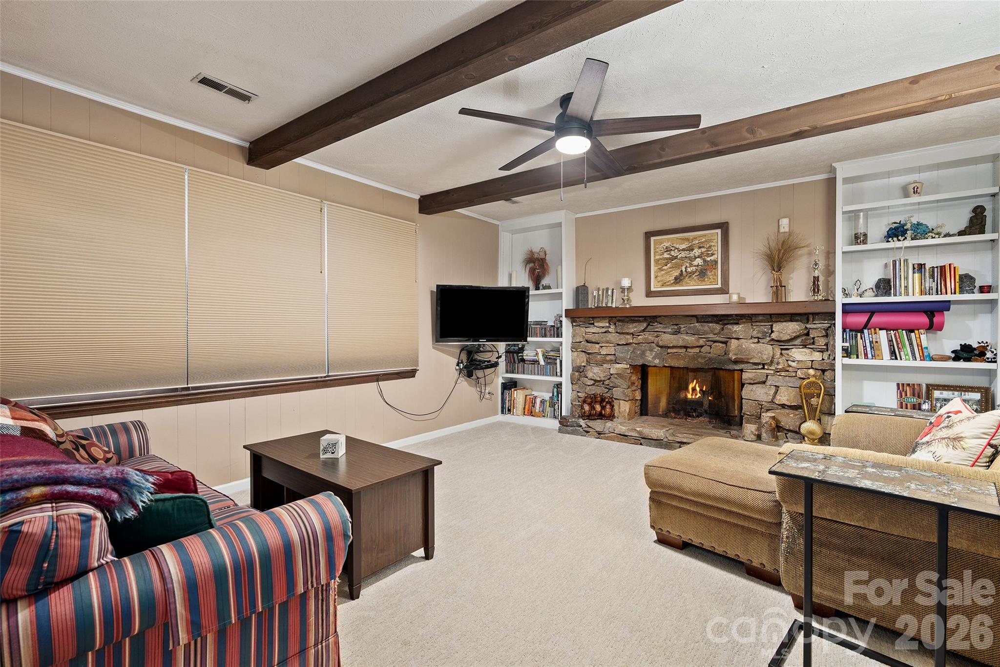 3017 Chestnut Tree Road — Hendersonville