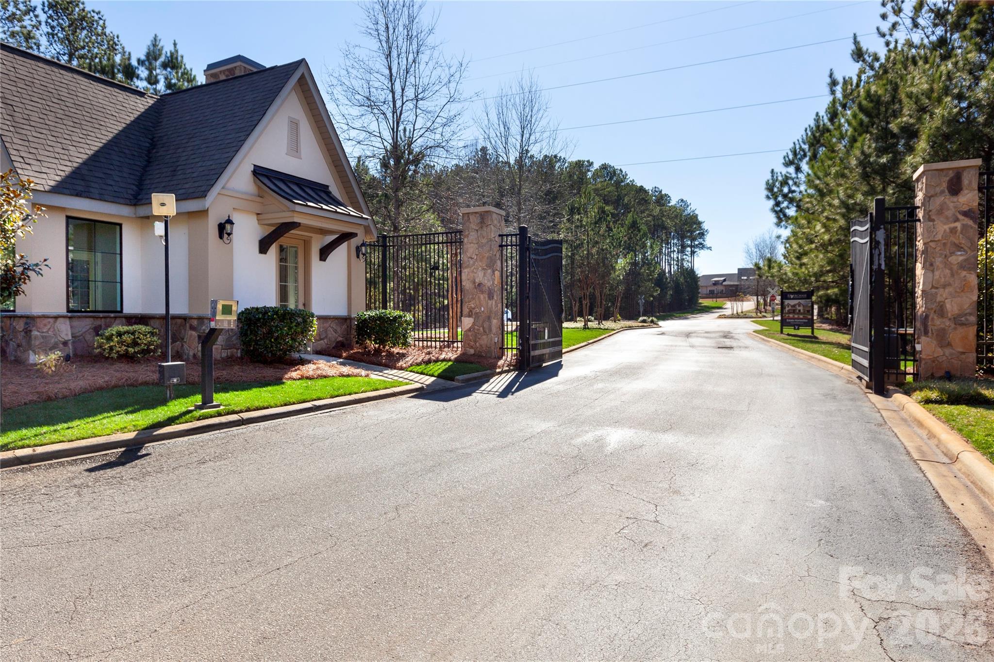 8031 Gulf Creek Road — Lancaster