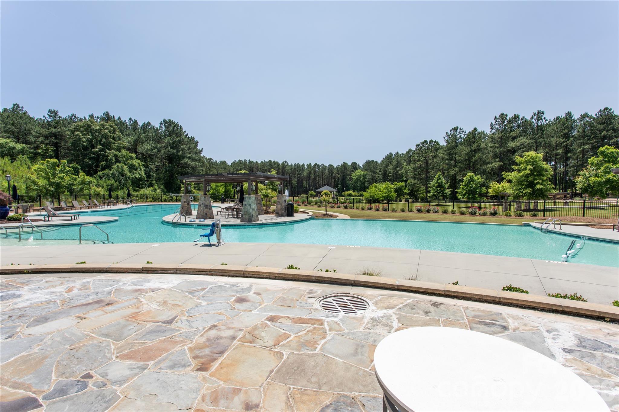 8031 Gulf Creek Road — Lancaster
