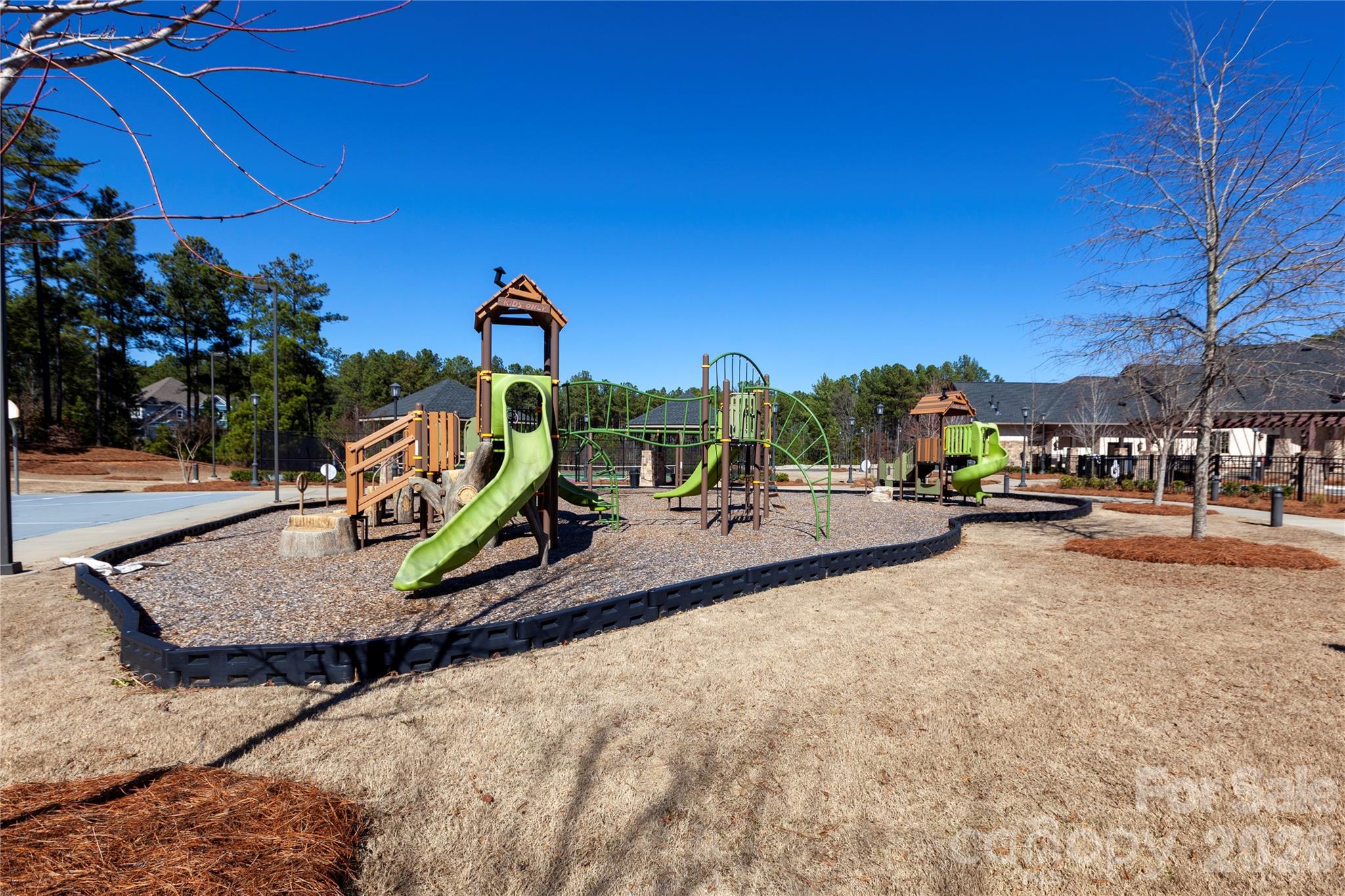 8031 Gulf Creek Road — Lancaster