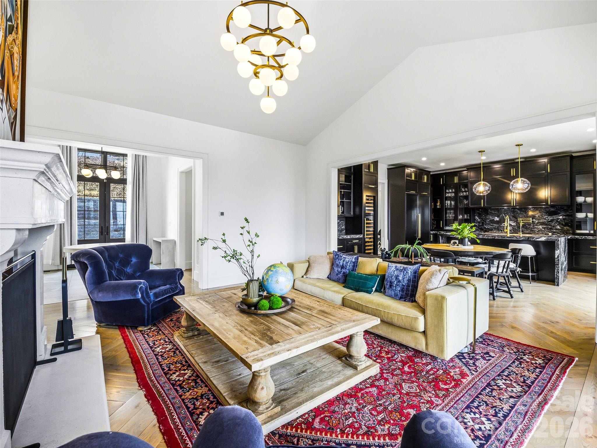 241 Tower Circle — Laurel Park