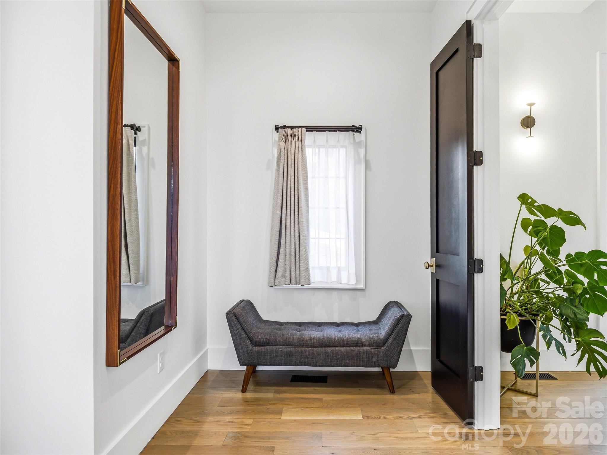 241 Tower Circle — Laurel Park
