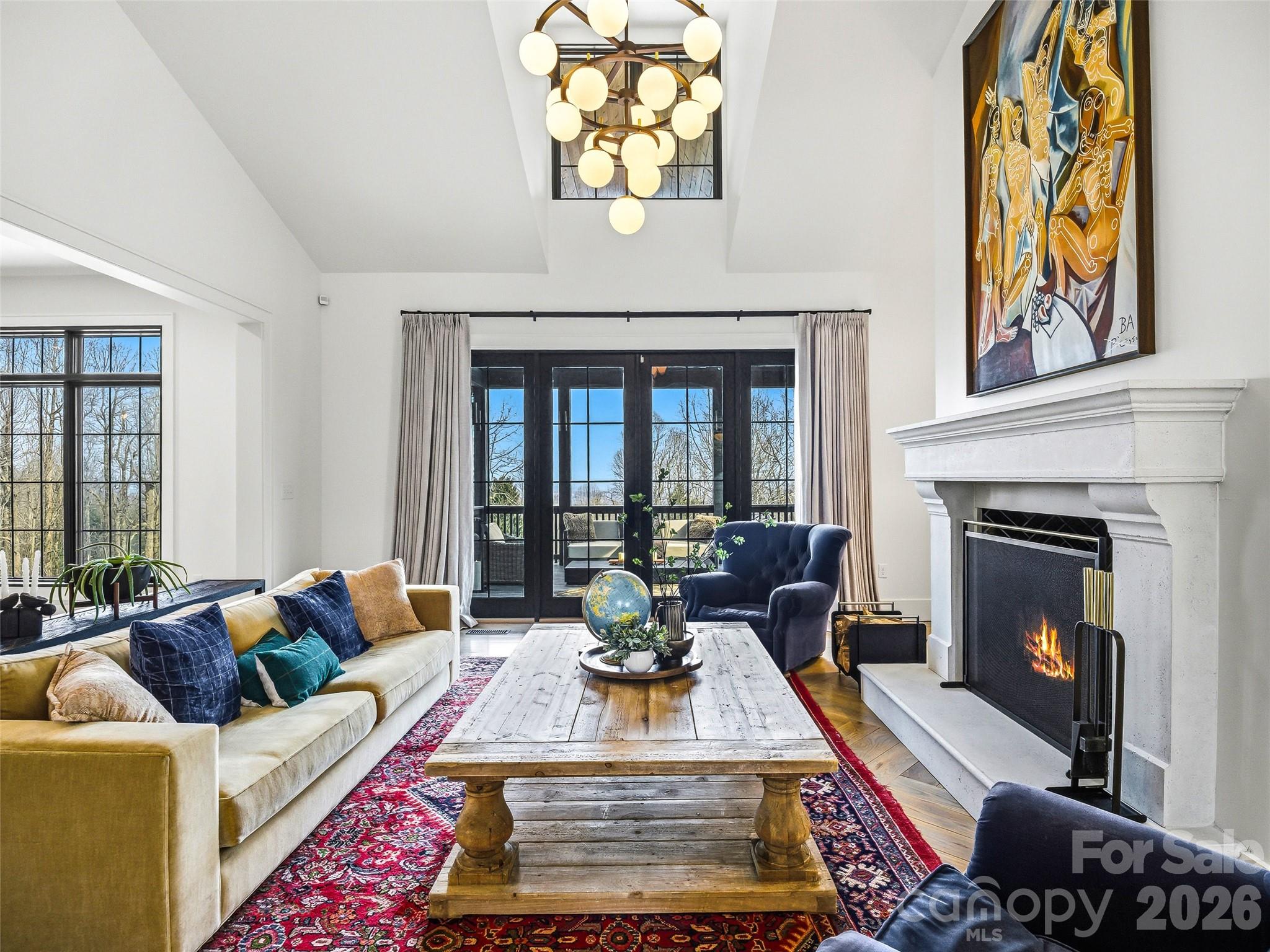 241 Tower Circle — Laurel Park
