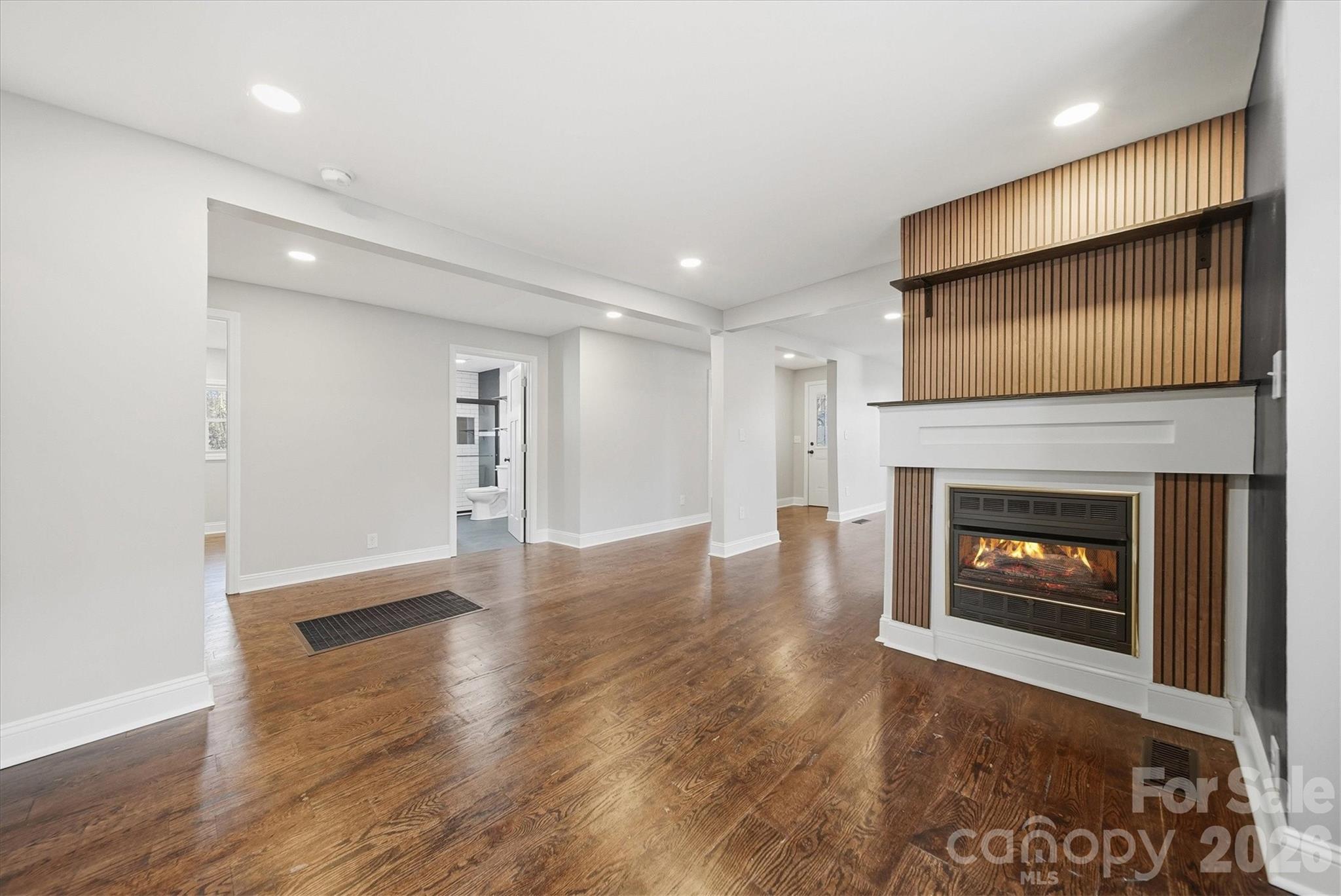 330 Harrington Street NW — Lenoir