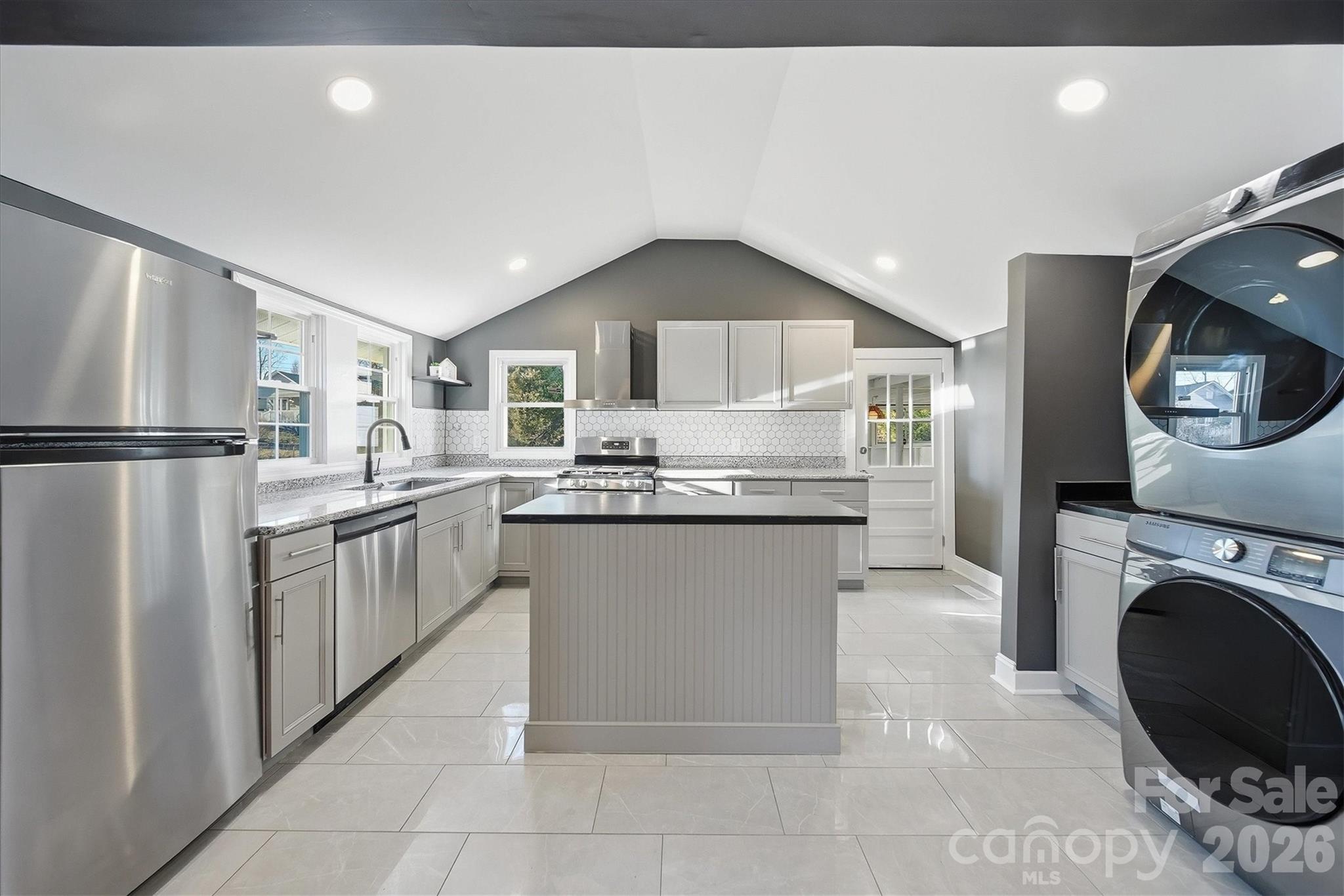 330 Harrington Street NW — Lenoir