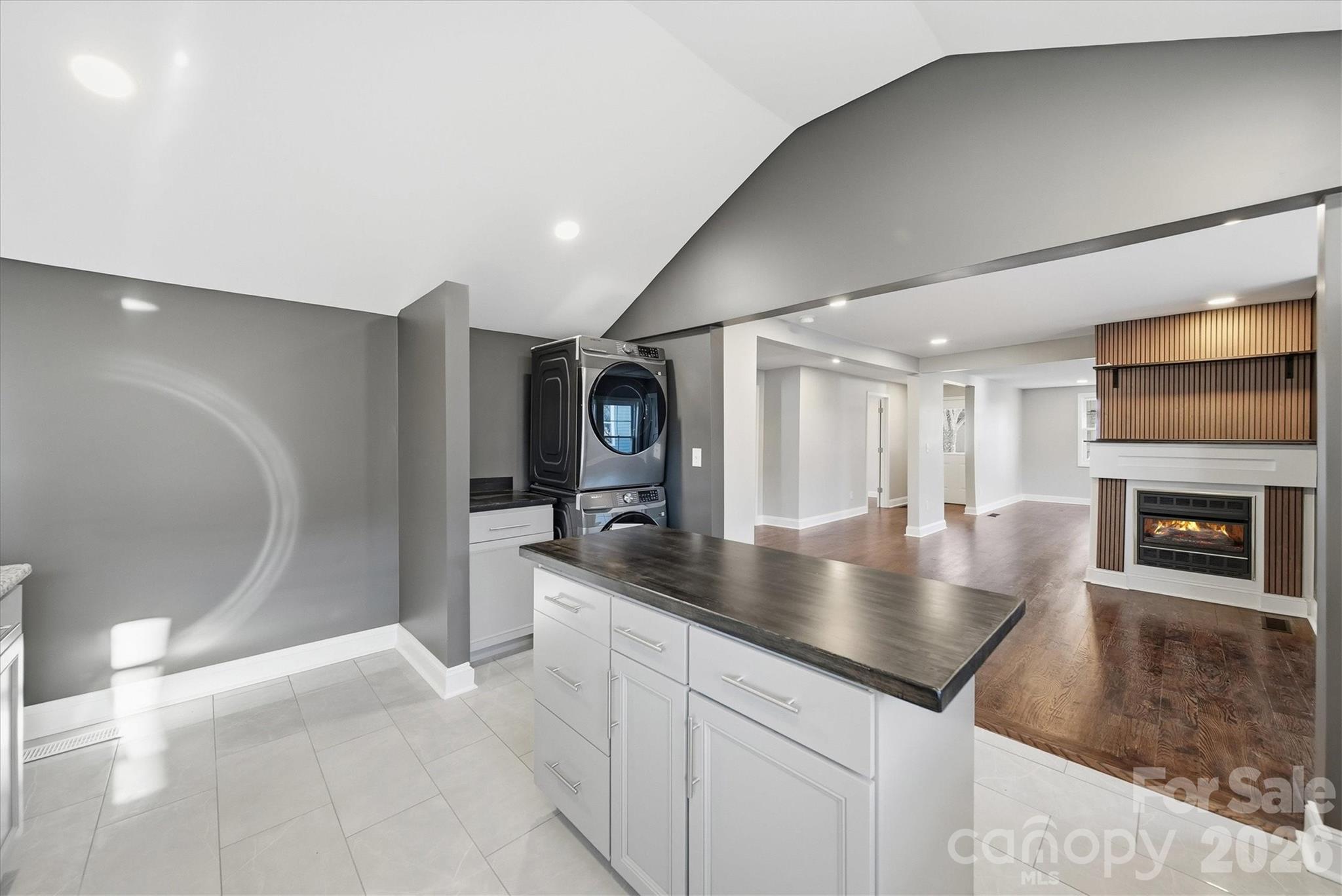 330 Harrington Street NW — Lenoir