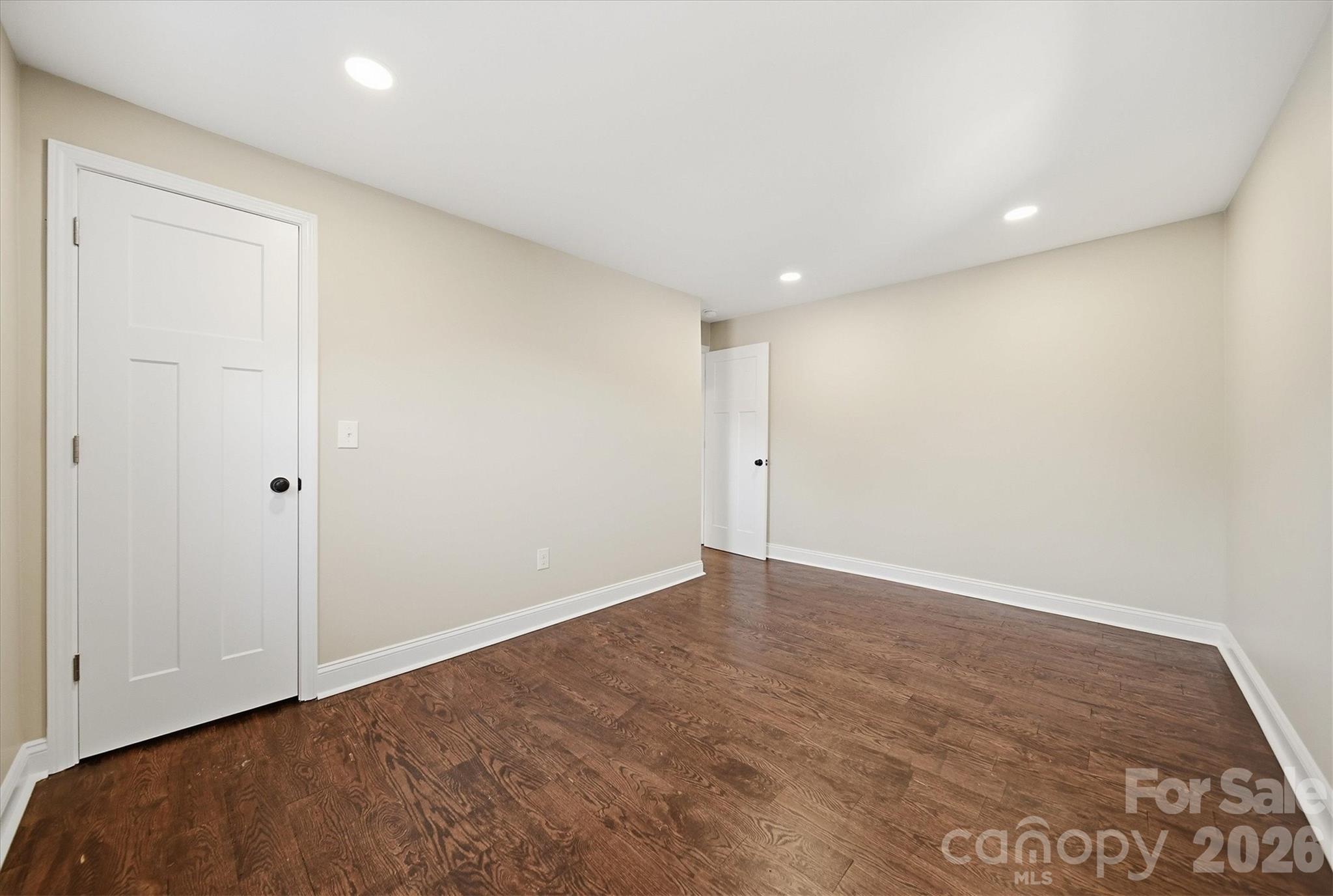330 Harrington Street NW — Lenoir