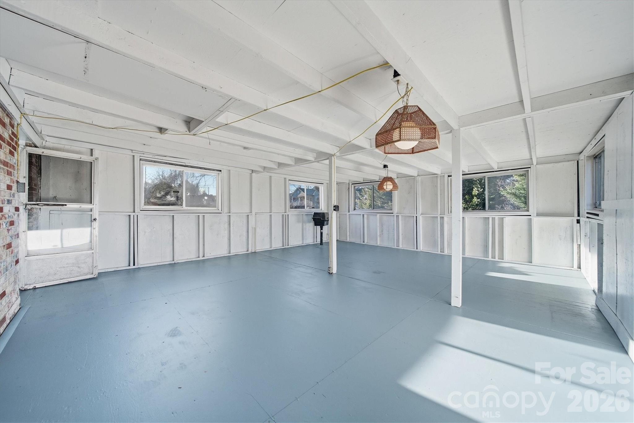 330 Harrington Street NW — Lenoir