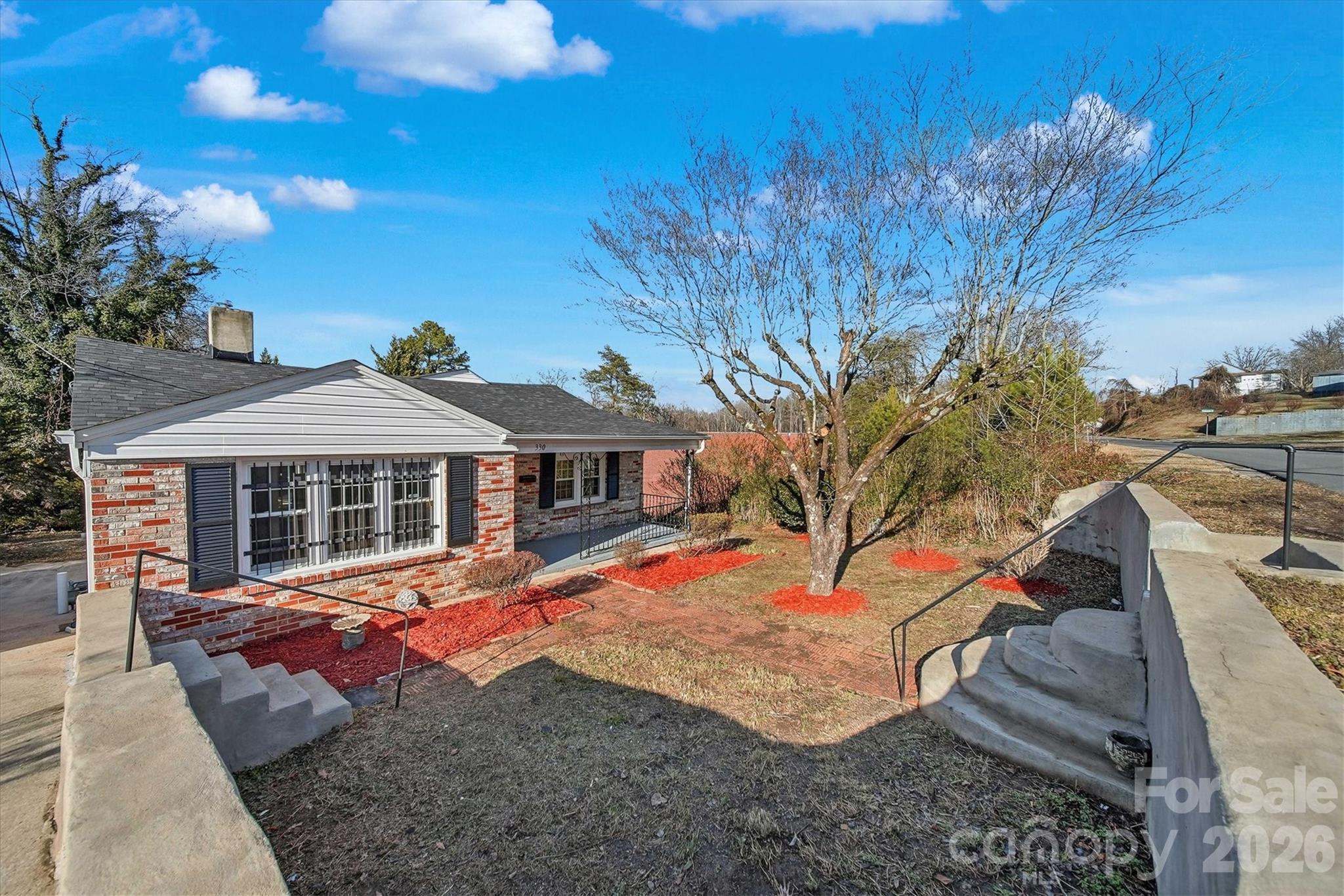 330 Harrington Street NW — Lenoir