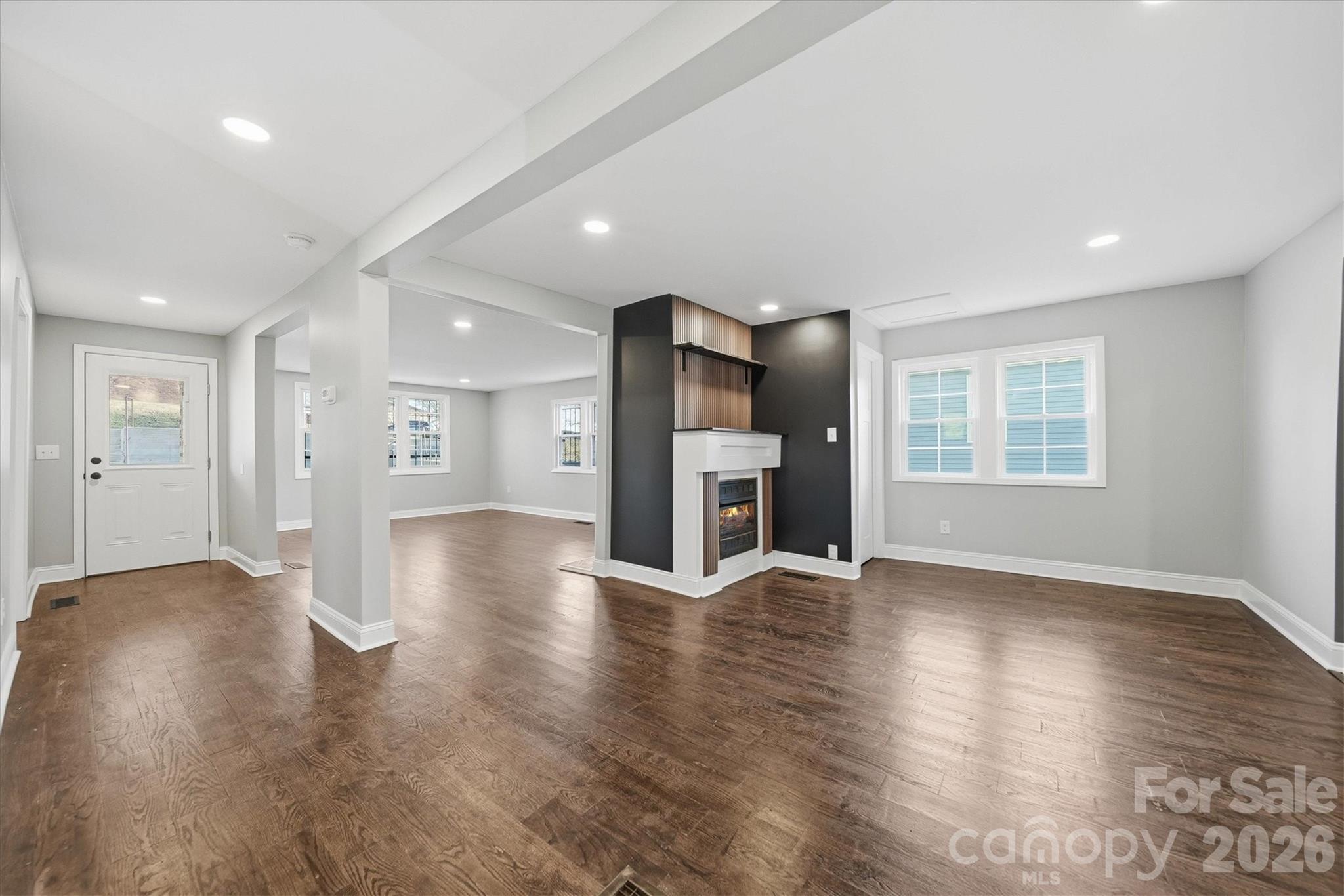 330 Harrington Street NW — Lenoir