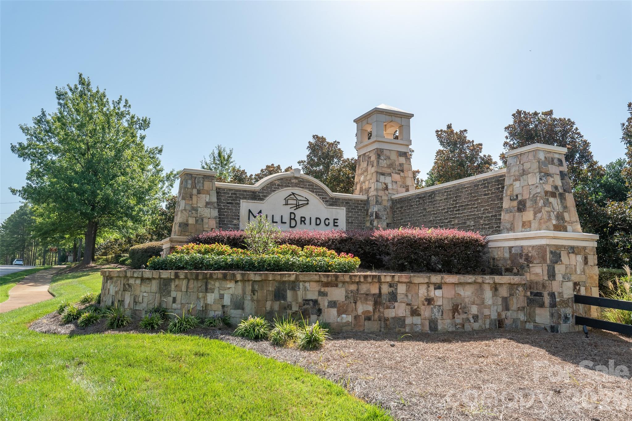 1013 Linn Cove — Waxhaw