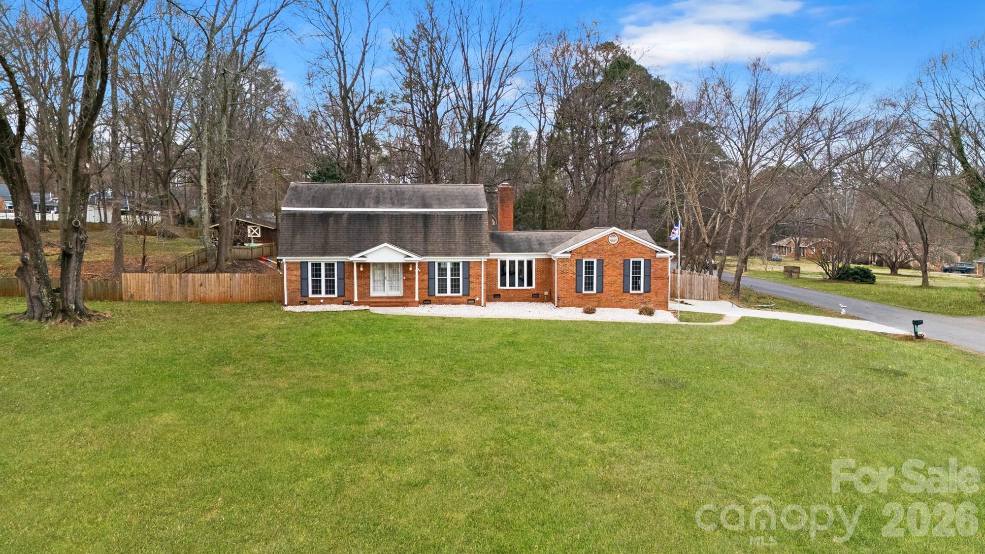 5637 Lebanon Road — Mint Hill