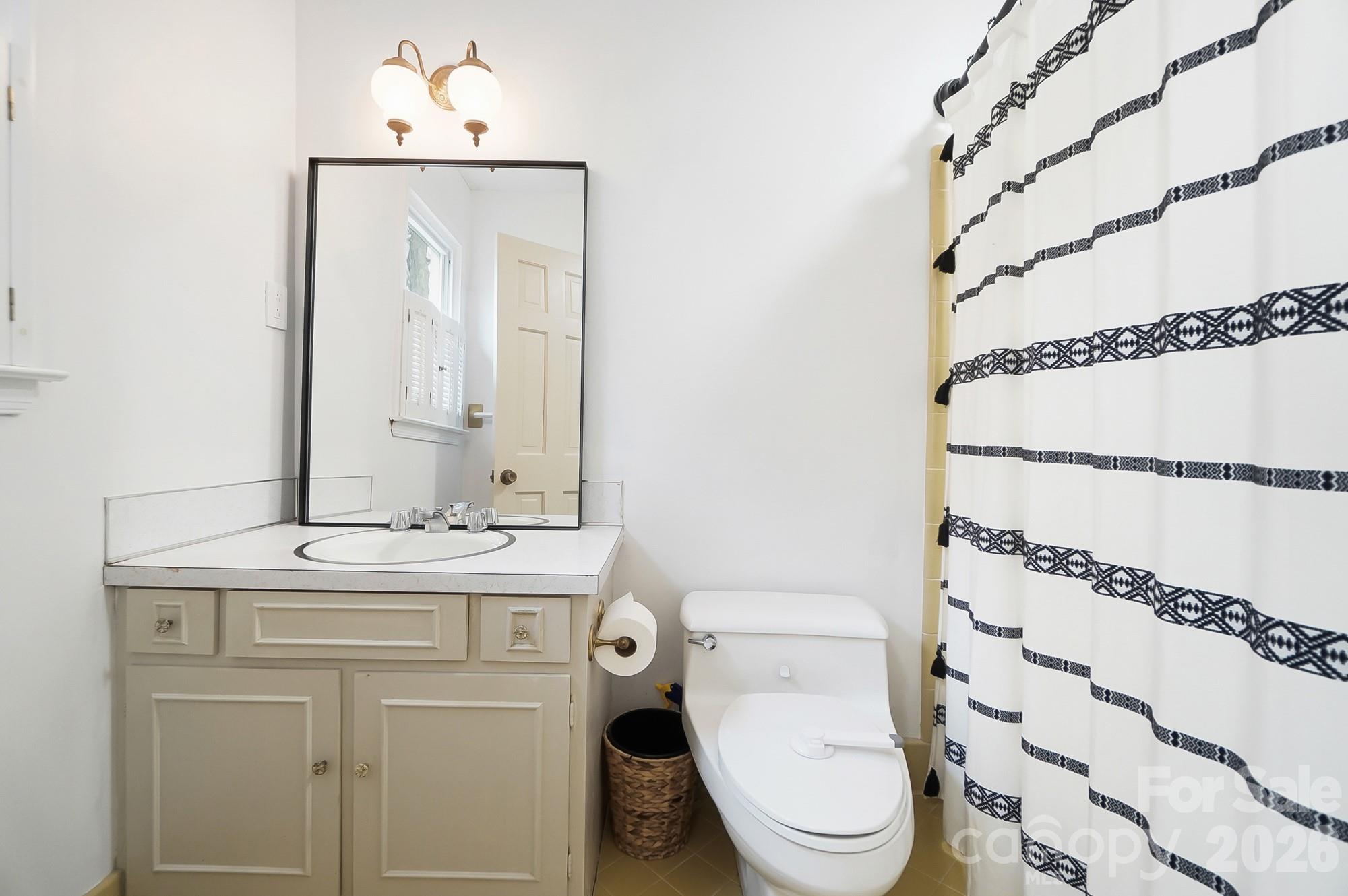 5637 Lebanon Road — Mint Hill