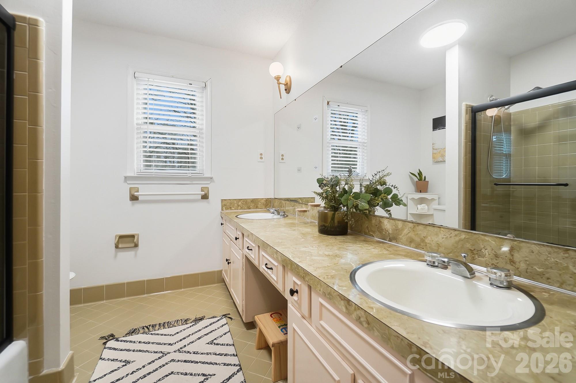 5637 Lebanon Road — Mint Hill