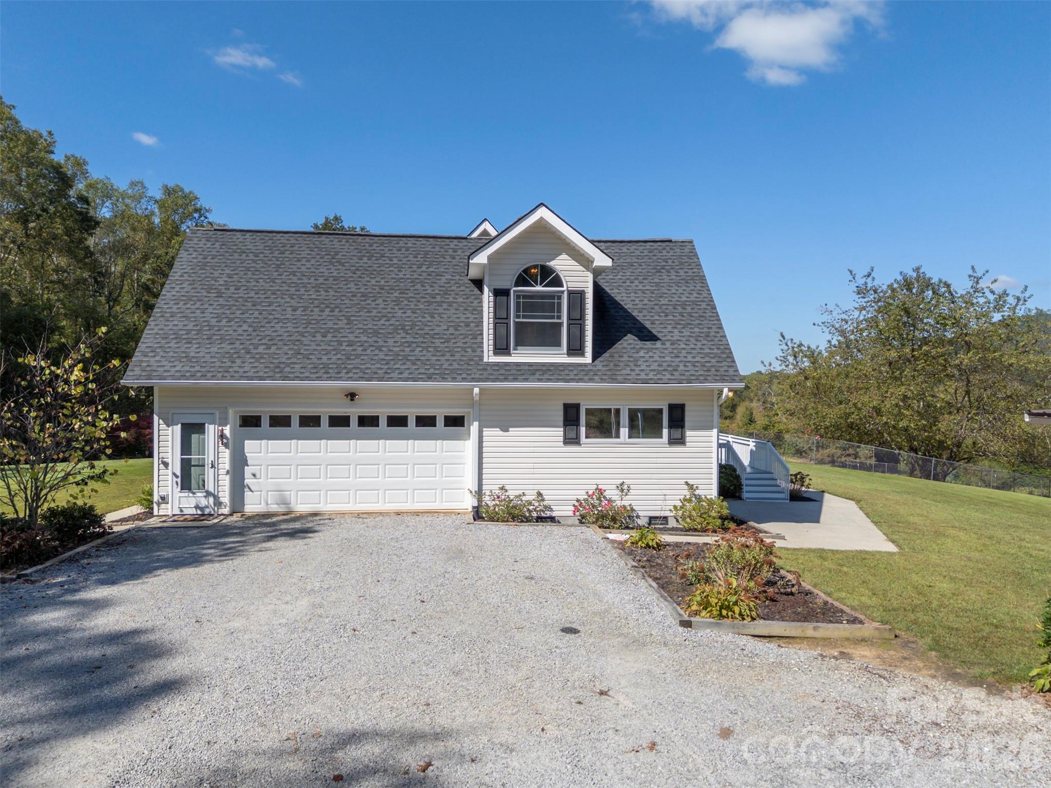 275 Souther Road — Fletcher