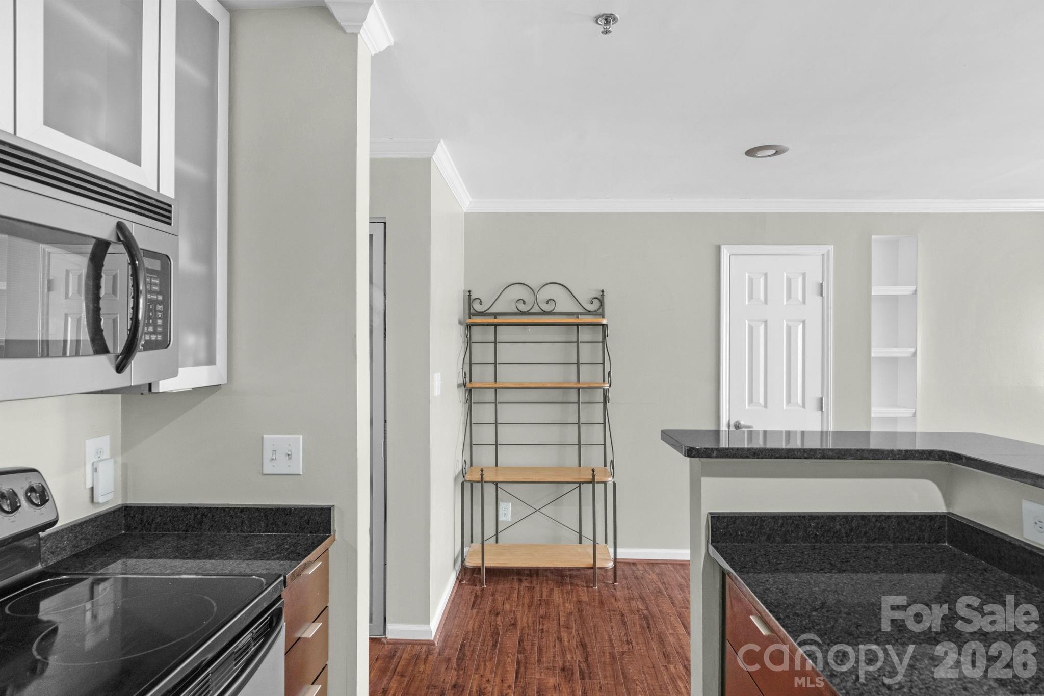 513 N Graham Street #2E — Charlotte