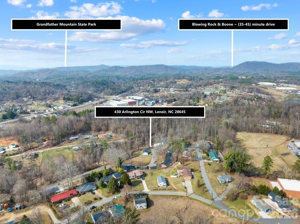 430 Arlington Circle NW — Lenoir