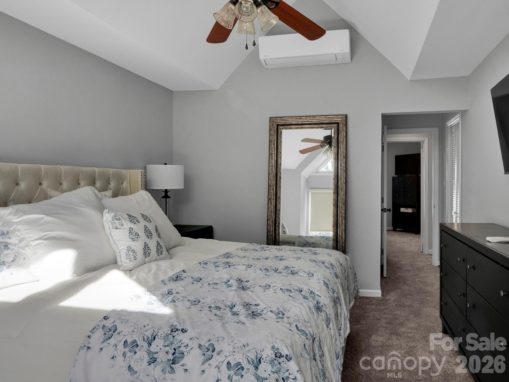 239 S Clarkson Street — Charlotte