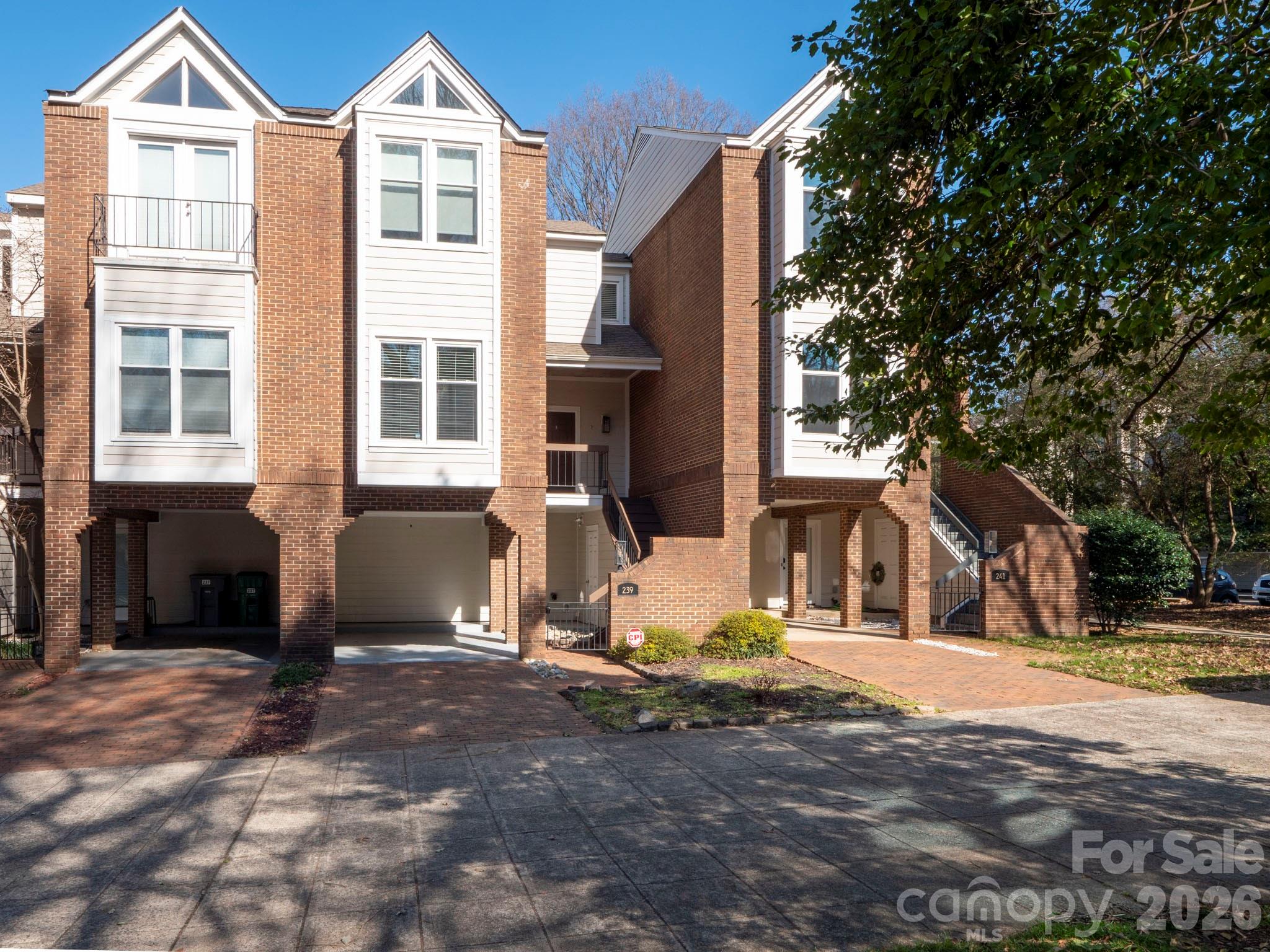 239 S Clarkson Street — Charlotte
