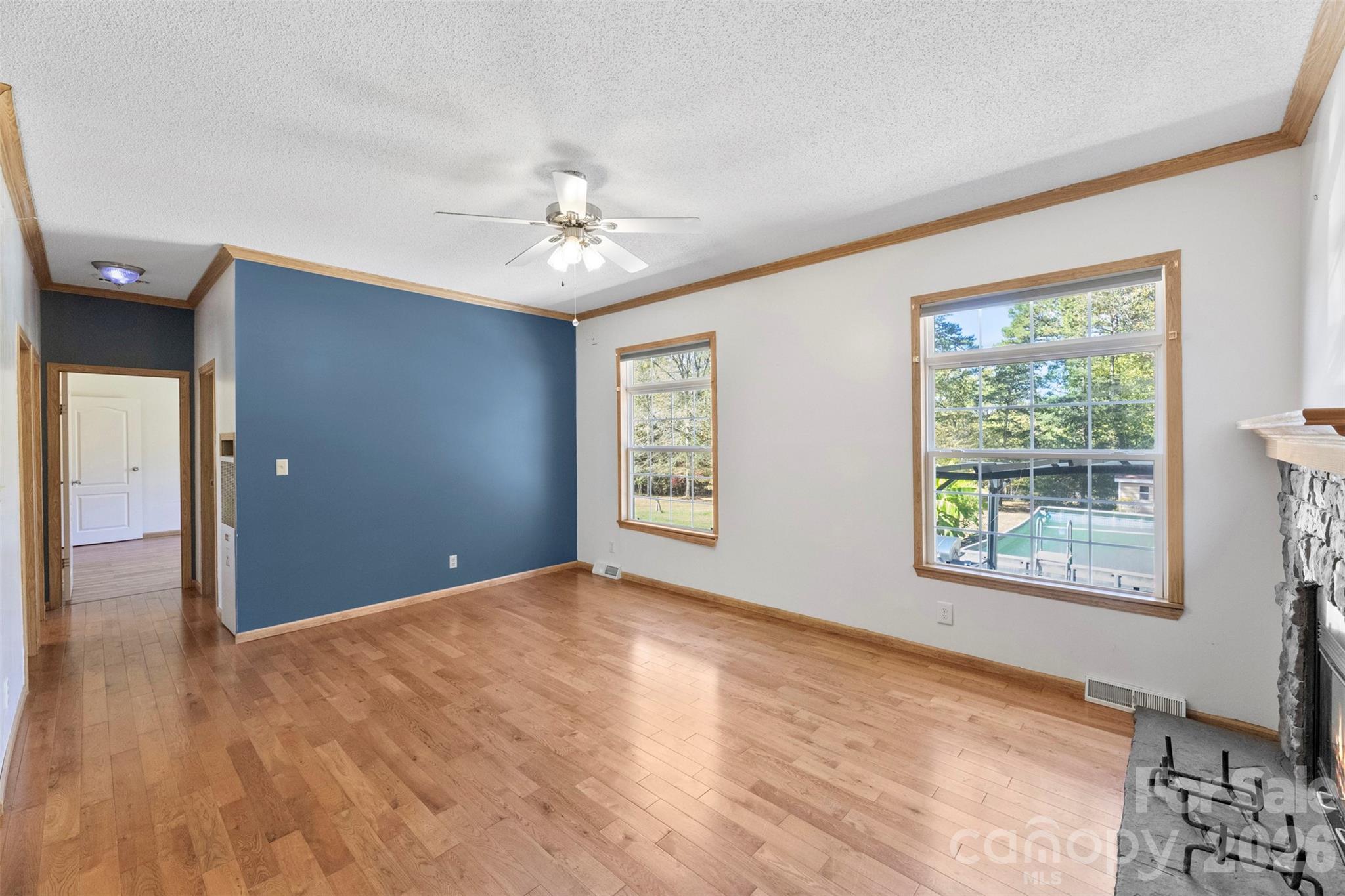2411 Mission Road — York